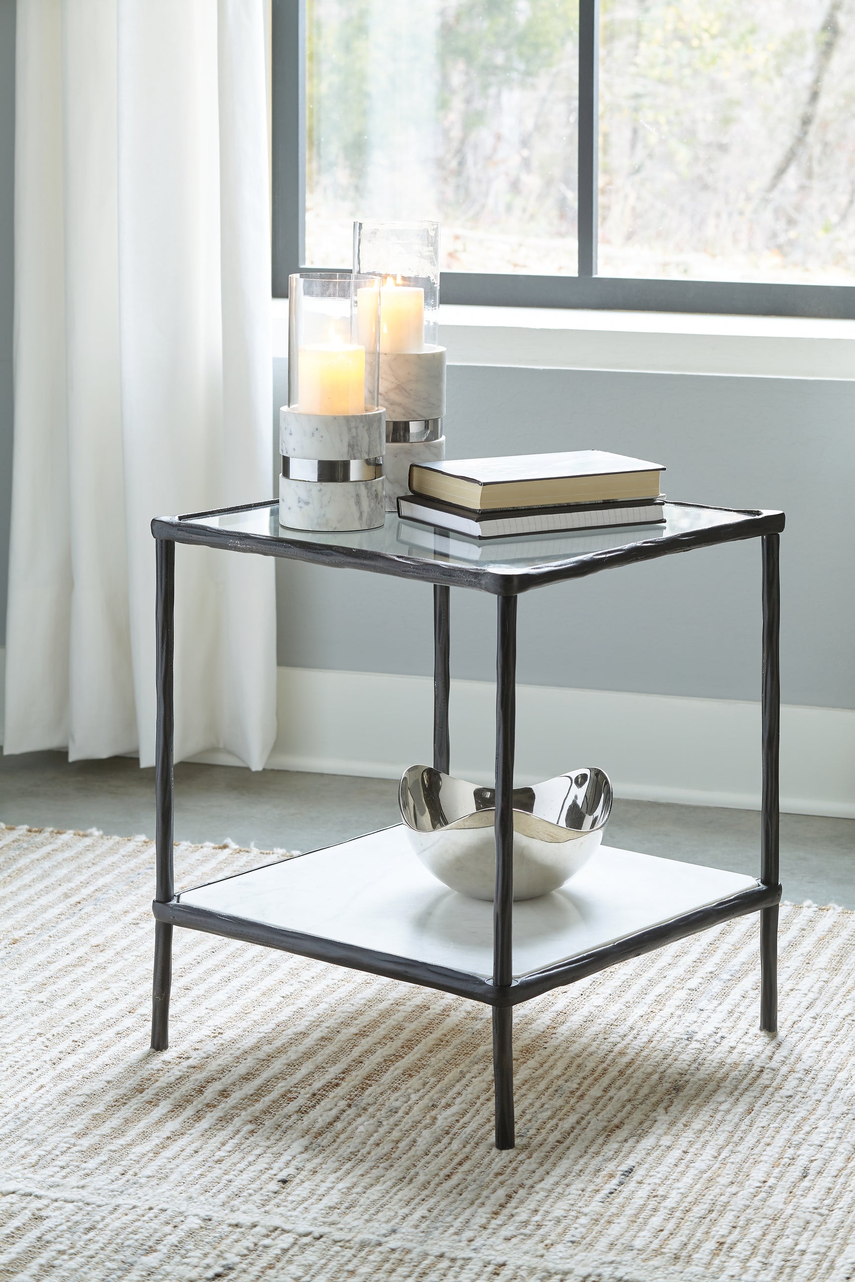 Ryandale Accent Table - Tampa Furniture Outlet