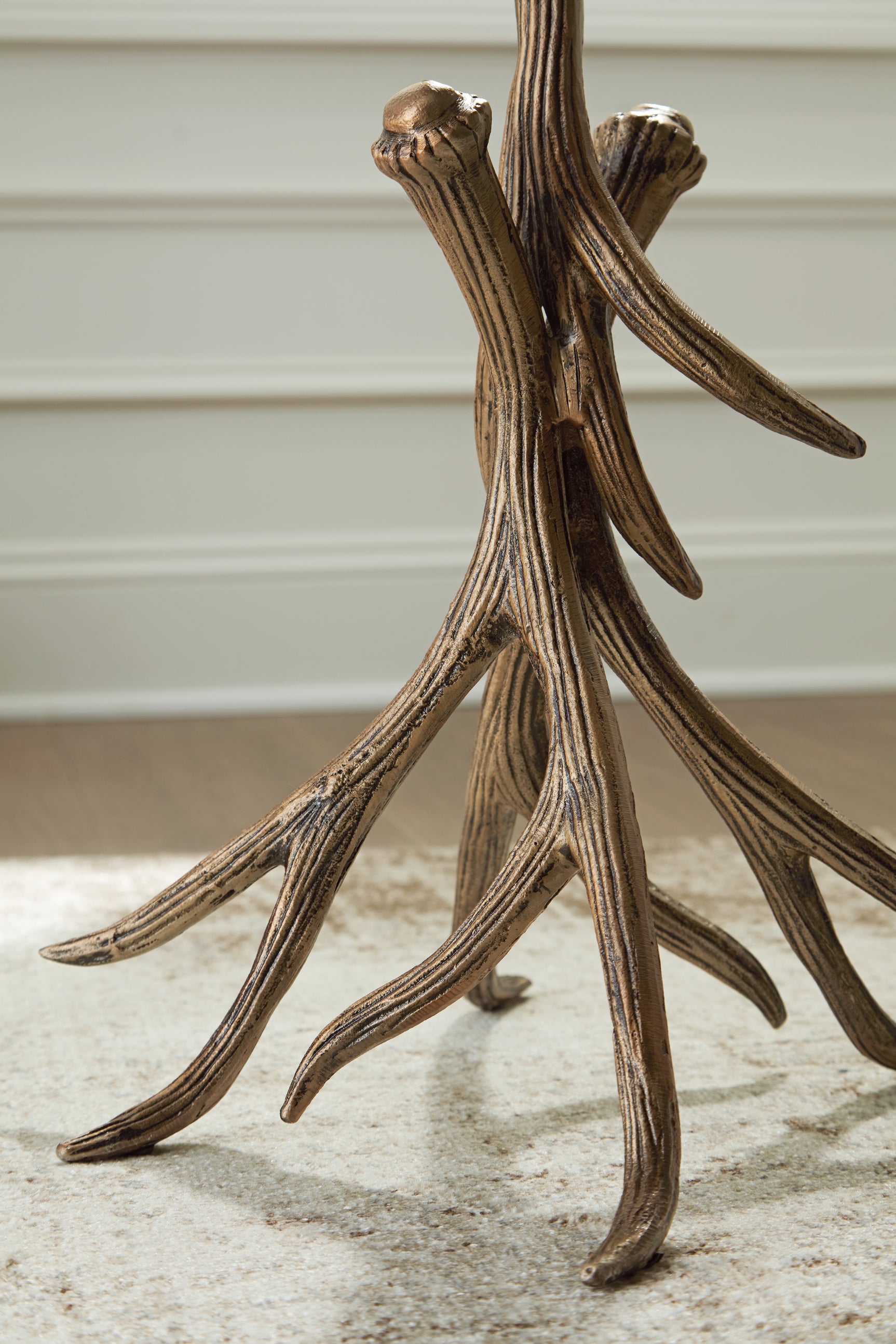 Lemkins Accent Table - Tampa Furniture Outlet