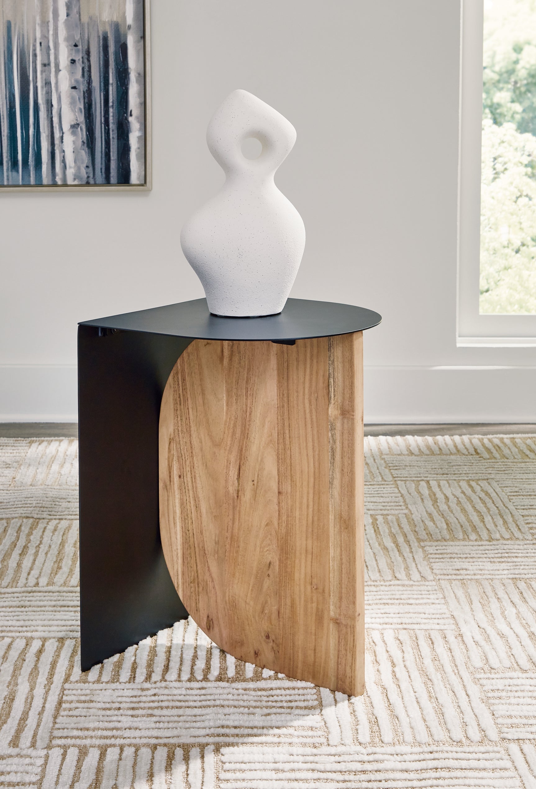 Tampa Furniture Outlet - Ashley Furniture - Ladgate Accent Table - Accent Table / Black/Natural - A4000628