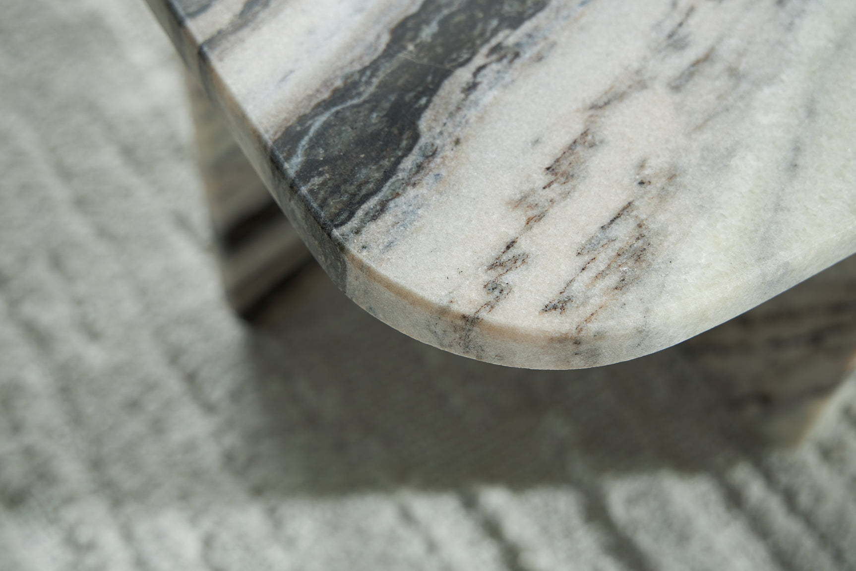 Baretton Accent Coffee Table - Tampa Furniture Outlet