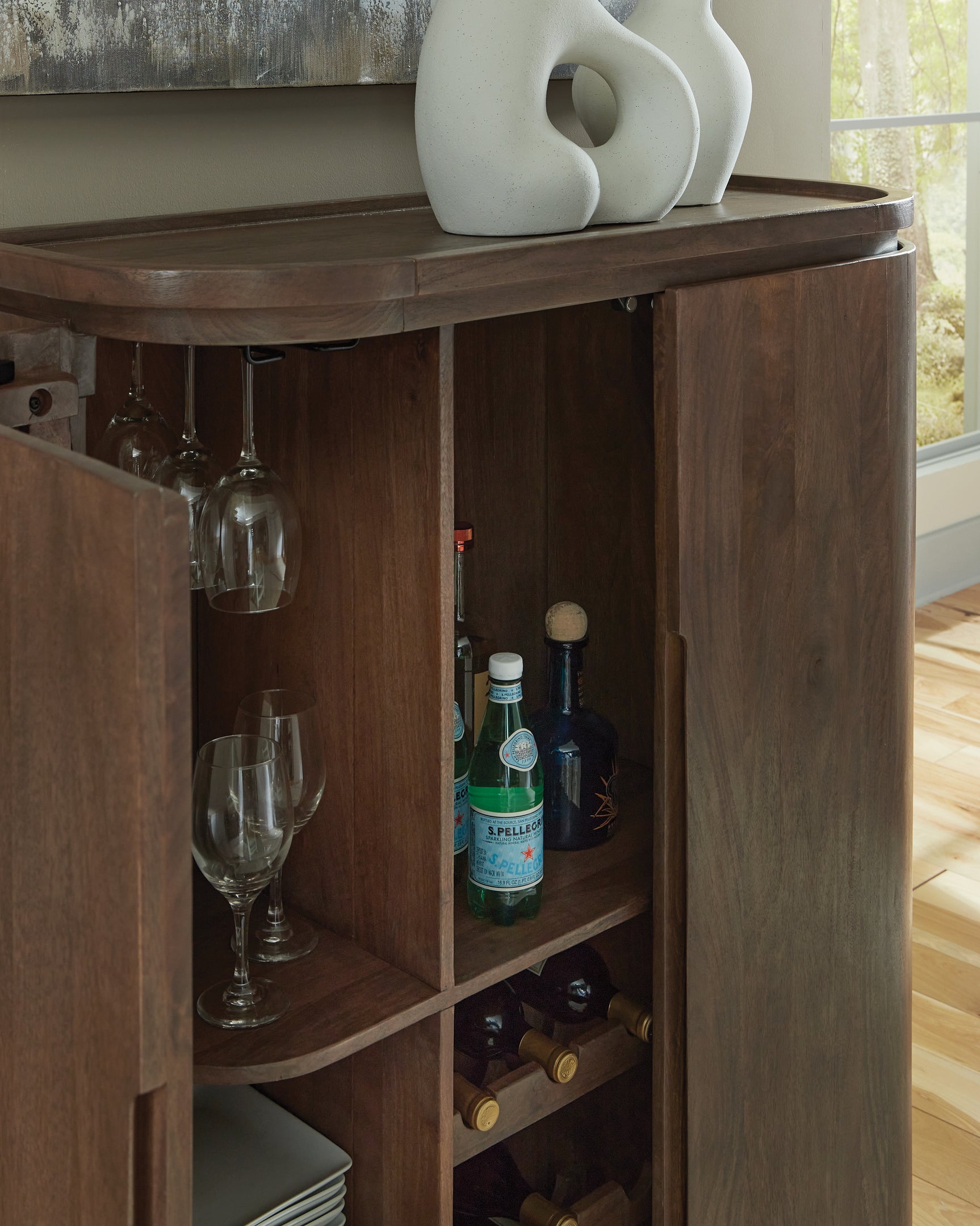 Landermont Bar Cabinet - Tampa Furniture Outlet