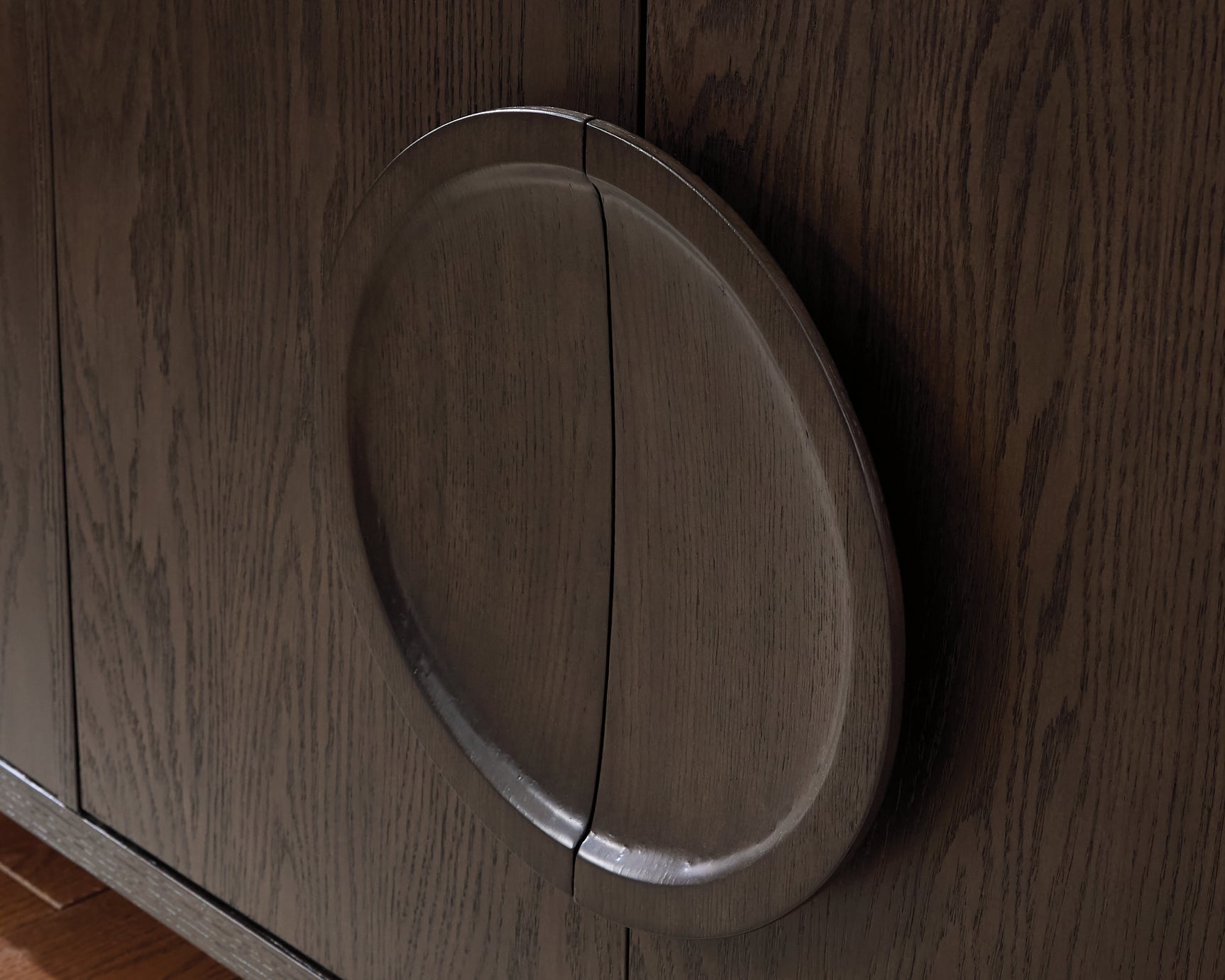 Veeda Accent Cabinet - Tampa Furniture Outlet