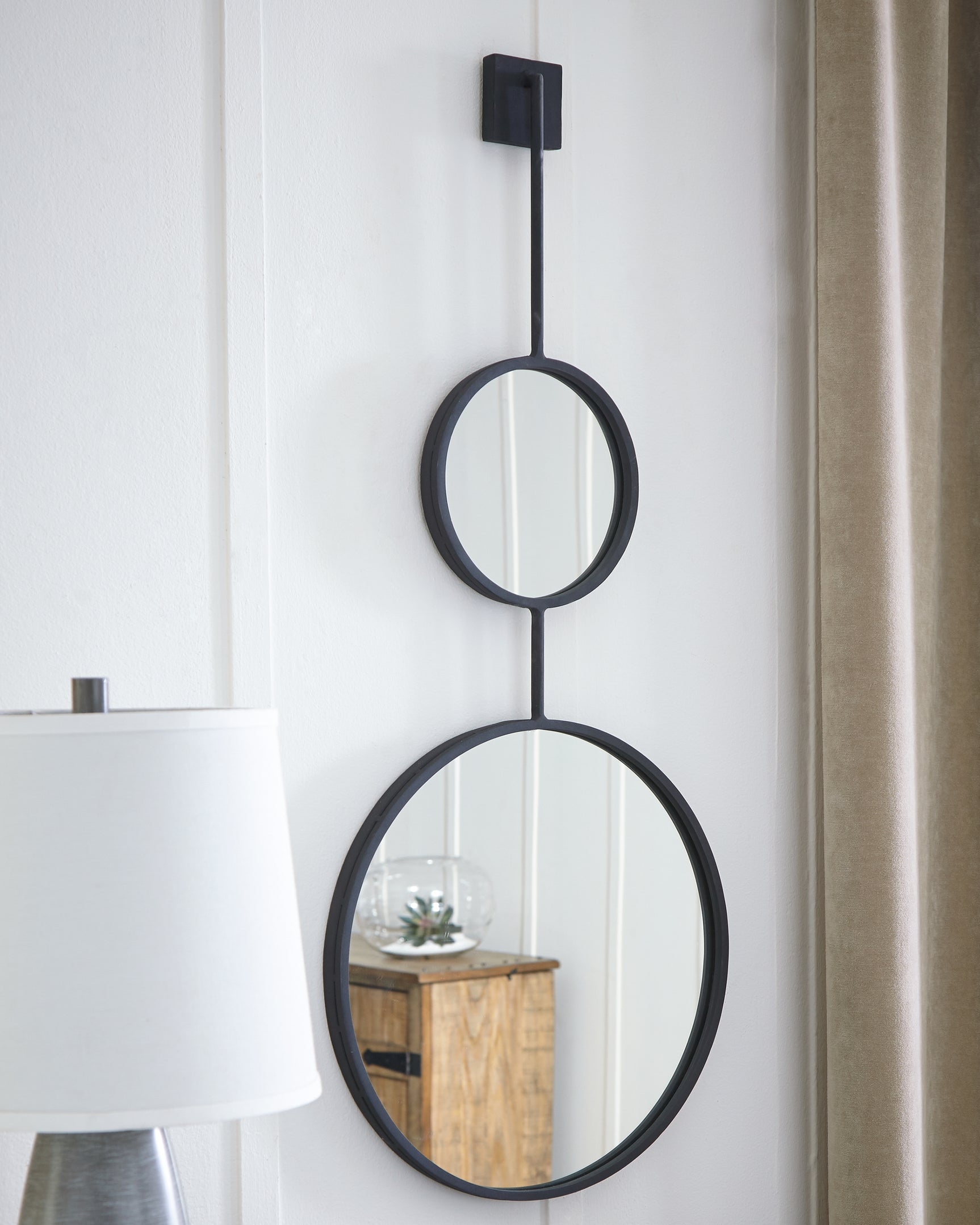 Brewer Mirror - Tampa Furniture Outlet
