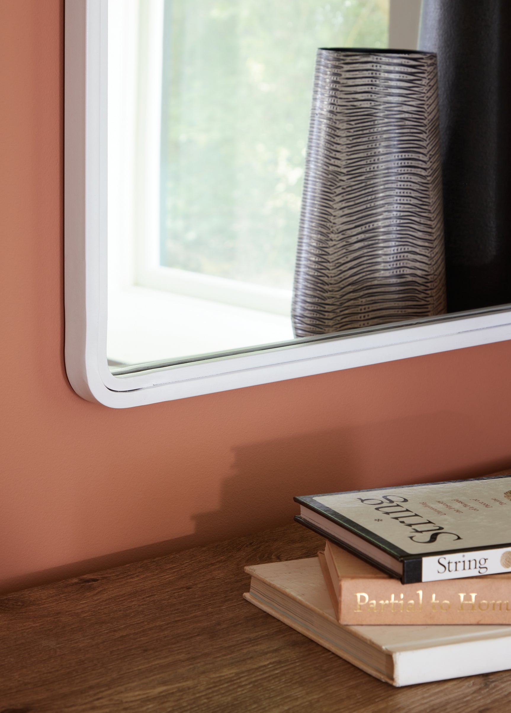 Brocky Mirror - Tampa Furniture Outlet