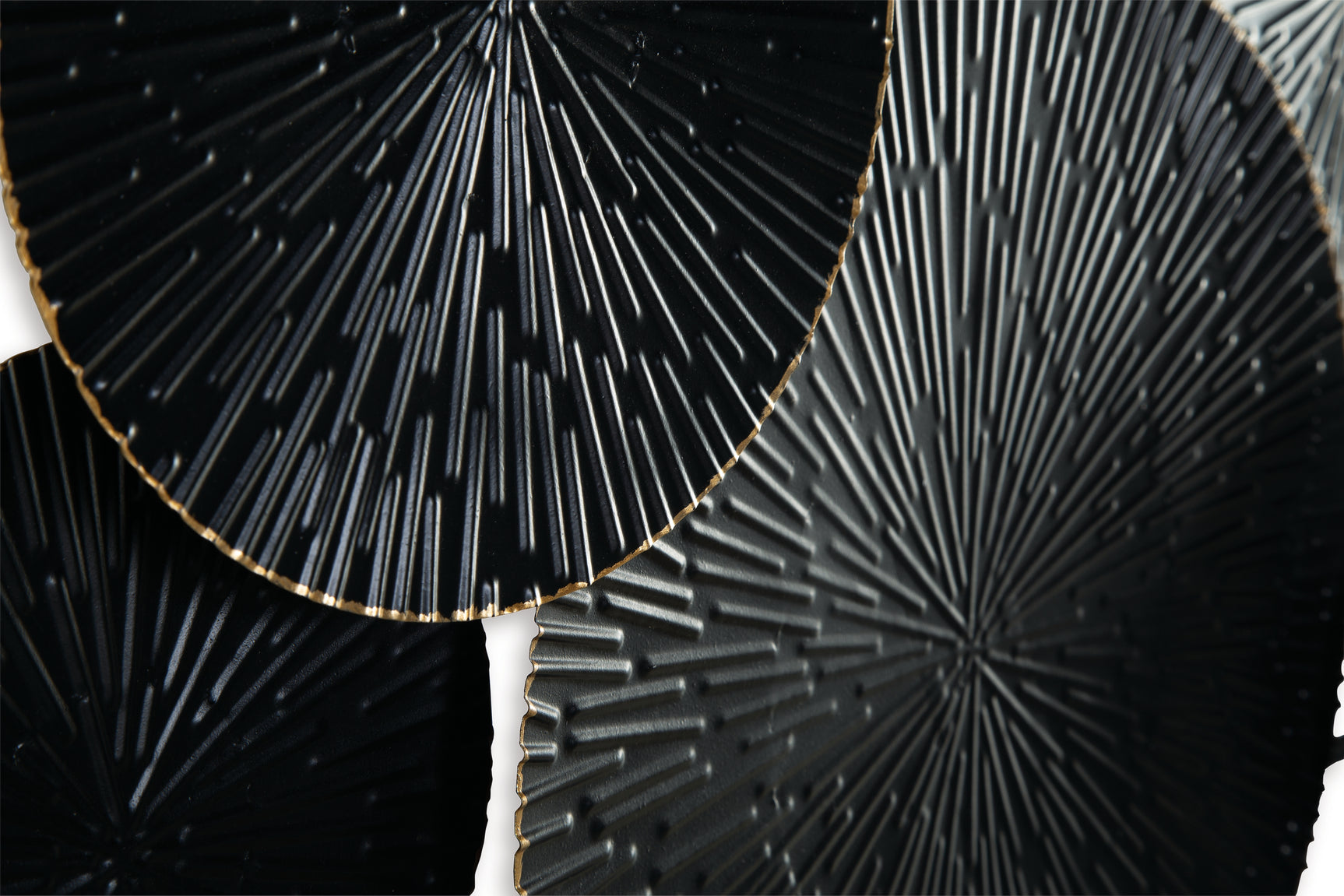 Rhetlen Wall Decor - Tampa Furniture Outlet