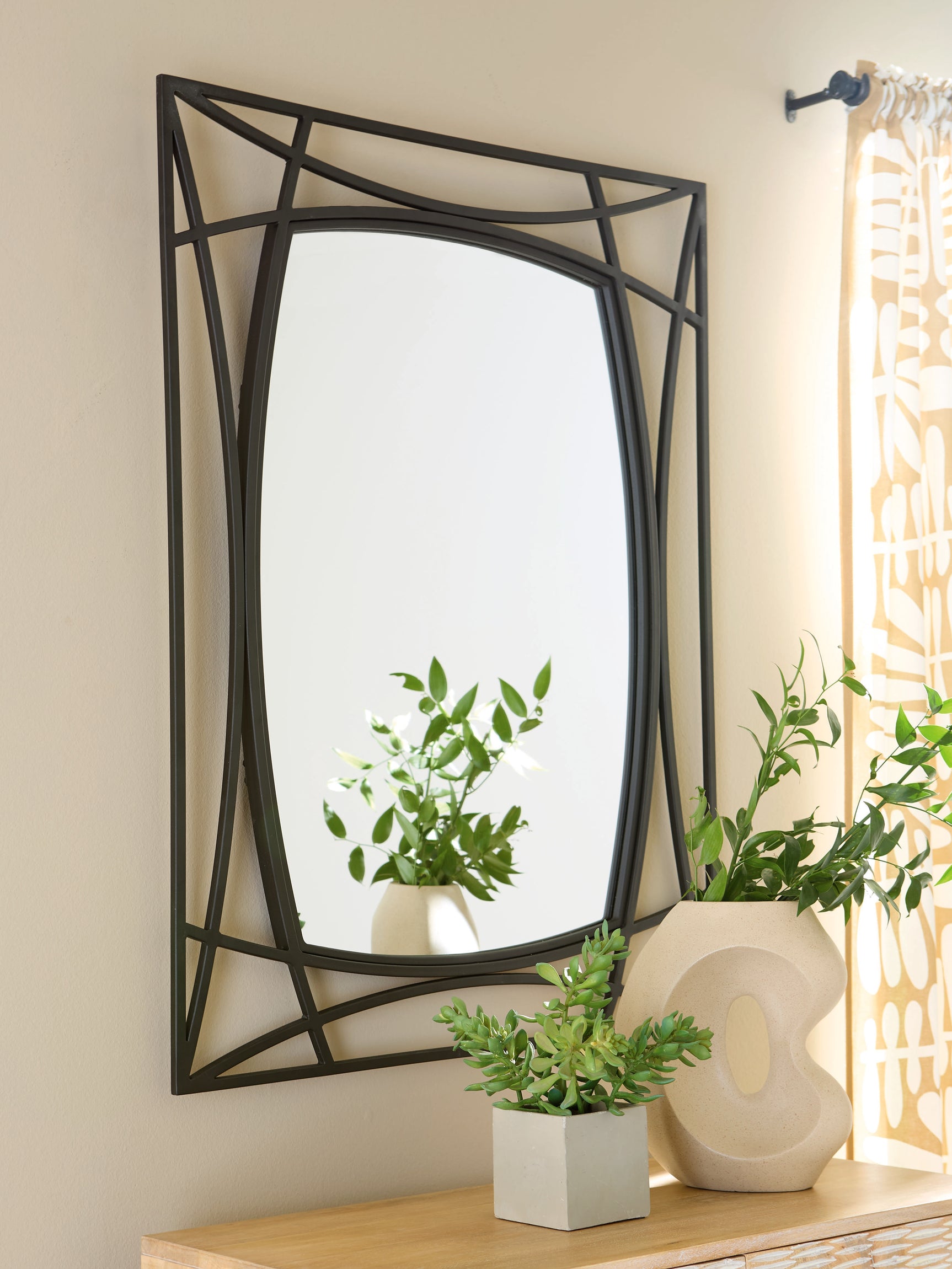 Tampa Furniture Outlet - Ashley Furniture - Freenville Mirror - Accent Mirror / Black - A8010408