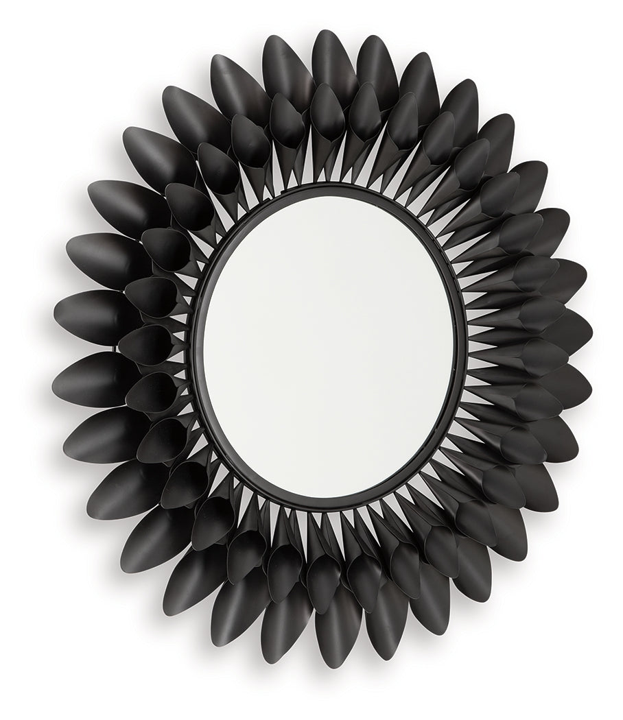 Ryenmour Mirror - Tampa Furniture Outlet