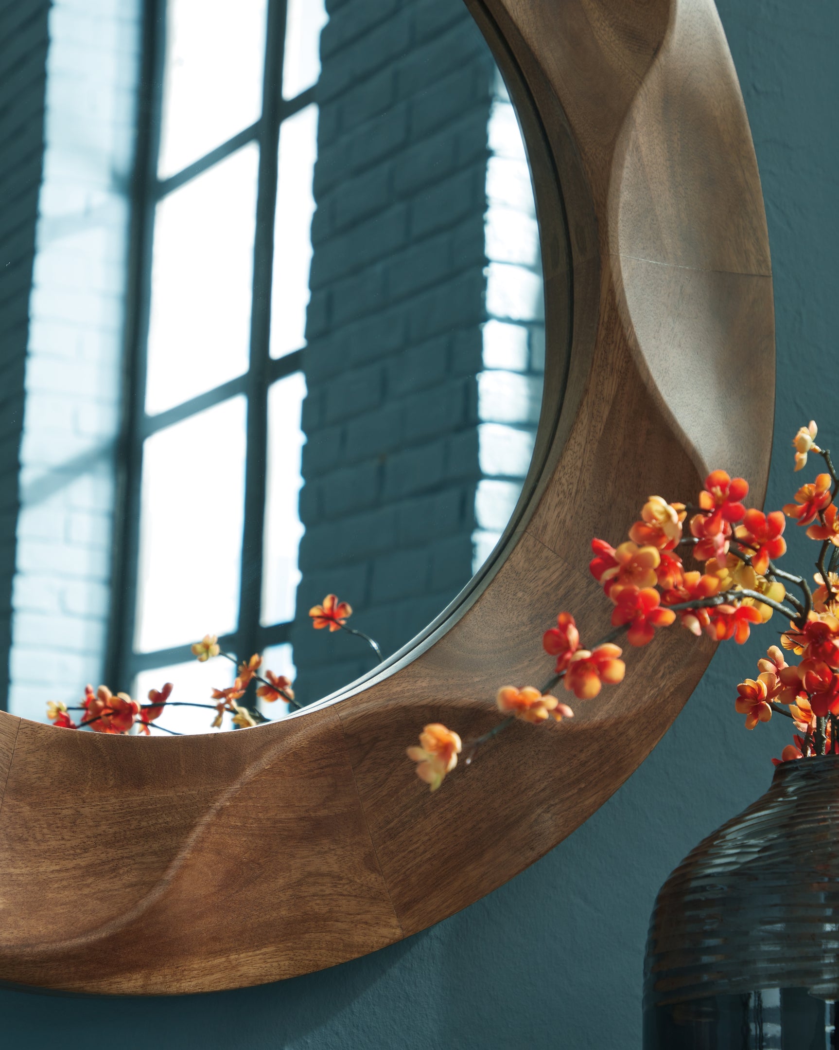 Aajon Mirror - Tampa Furniture Outlet