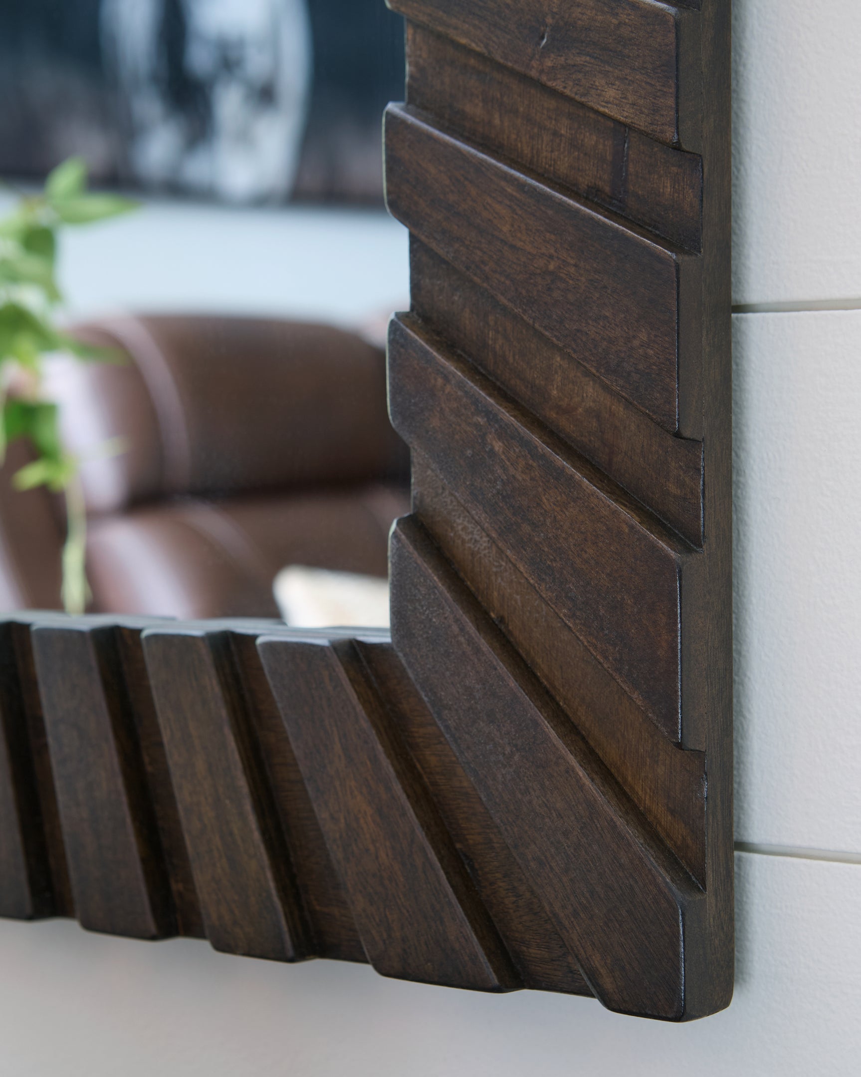 Advin Mirror - Tampa Furniture Outlet