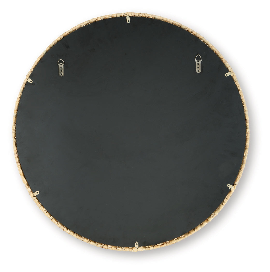 Briggsburg Mirror - Tampa Furniture Outlet