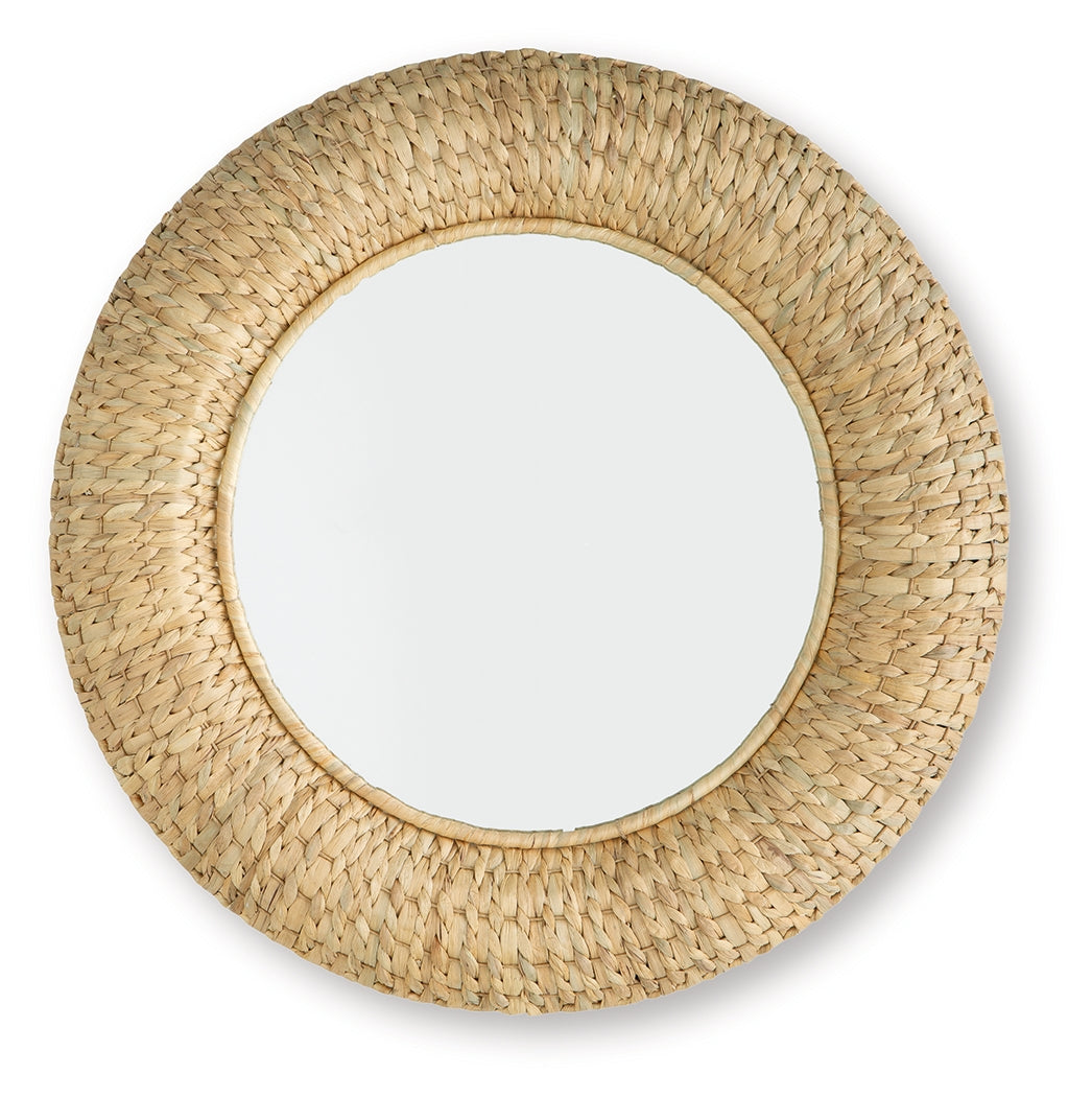 Briggsburg Mirror - Tampa Furniture Outlet