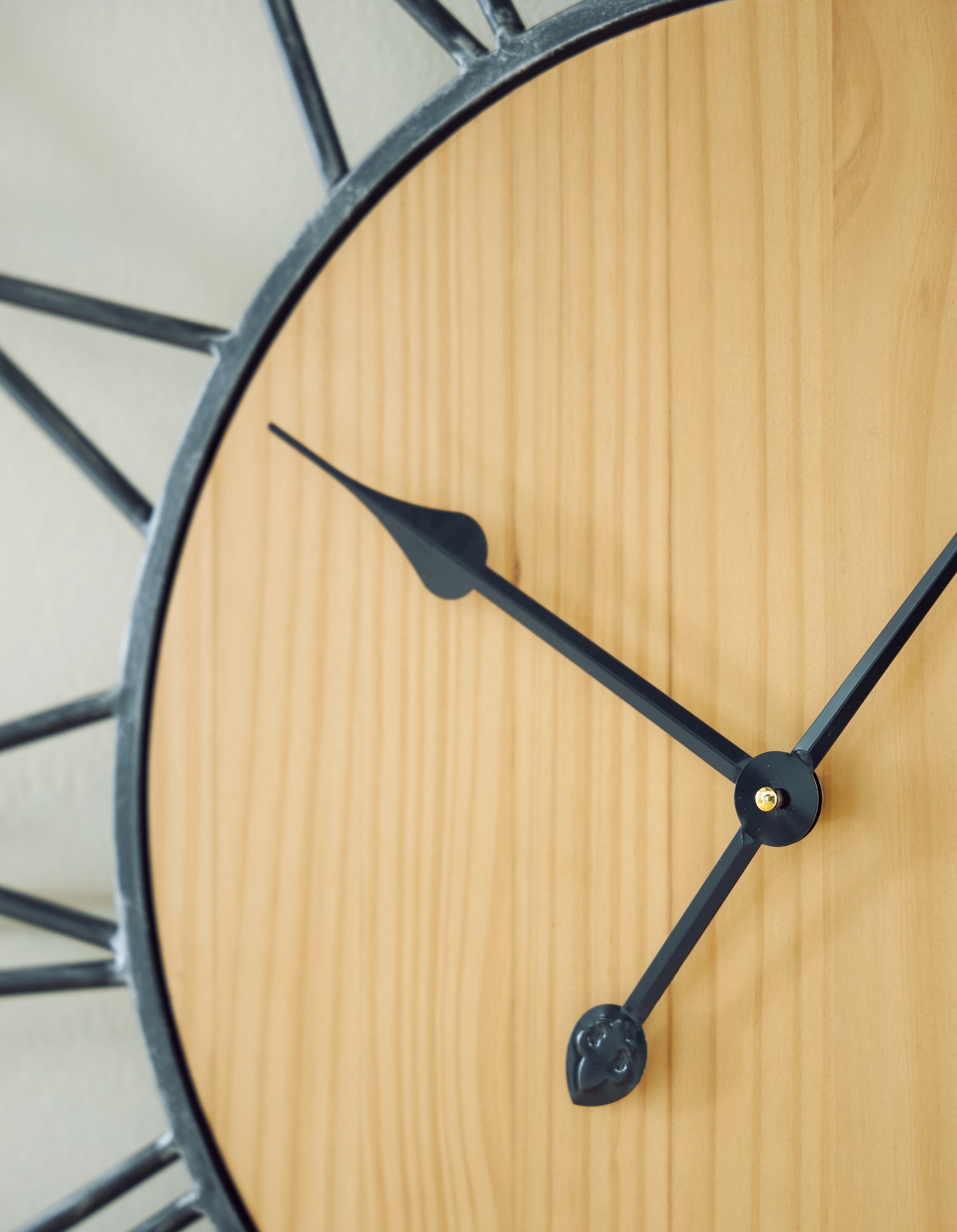 Brockett Wall Decor - Tampa Furniture Outlet