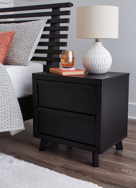Tampa Furniture Outlet - Ashley Furniture - Danziar Bedroom - Full Slat Panel Bed / Black - B1013B19