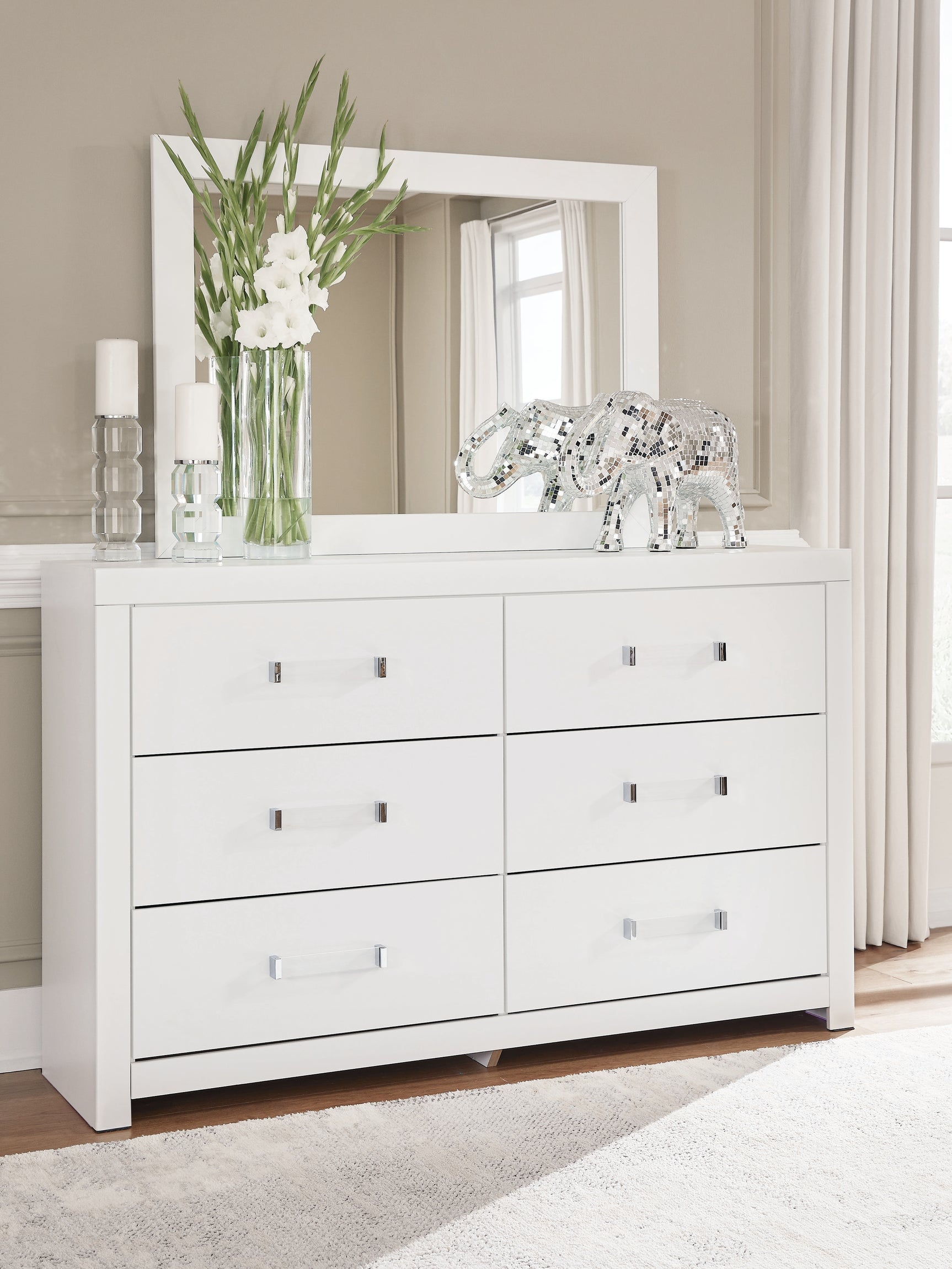Tampa Furniture Outlet - Ashley Furniture - Maeling Bedroom - Dresser and Mirror / White - PCB1119B1