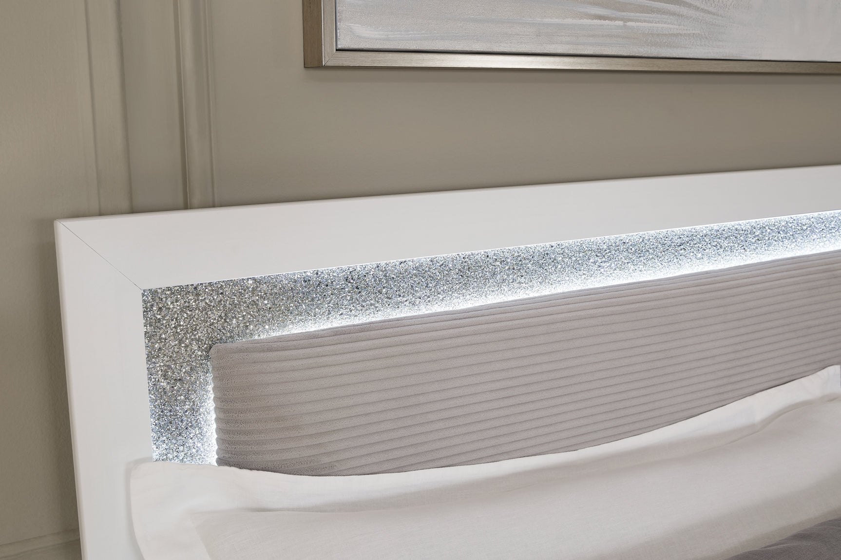 Maeling Bedroom - Tampa Furniture Outlet