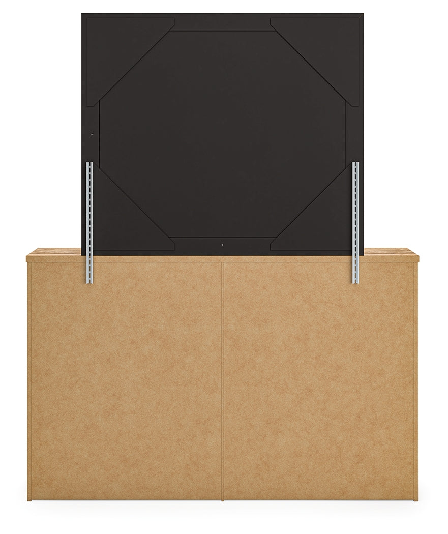 Maystonna Bedroom - Tampa Furniture Outlet