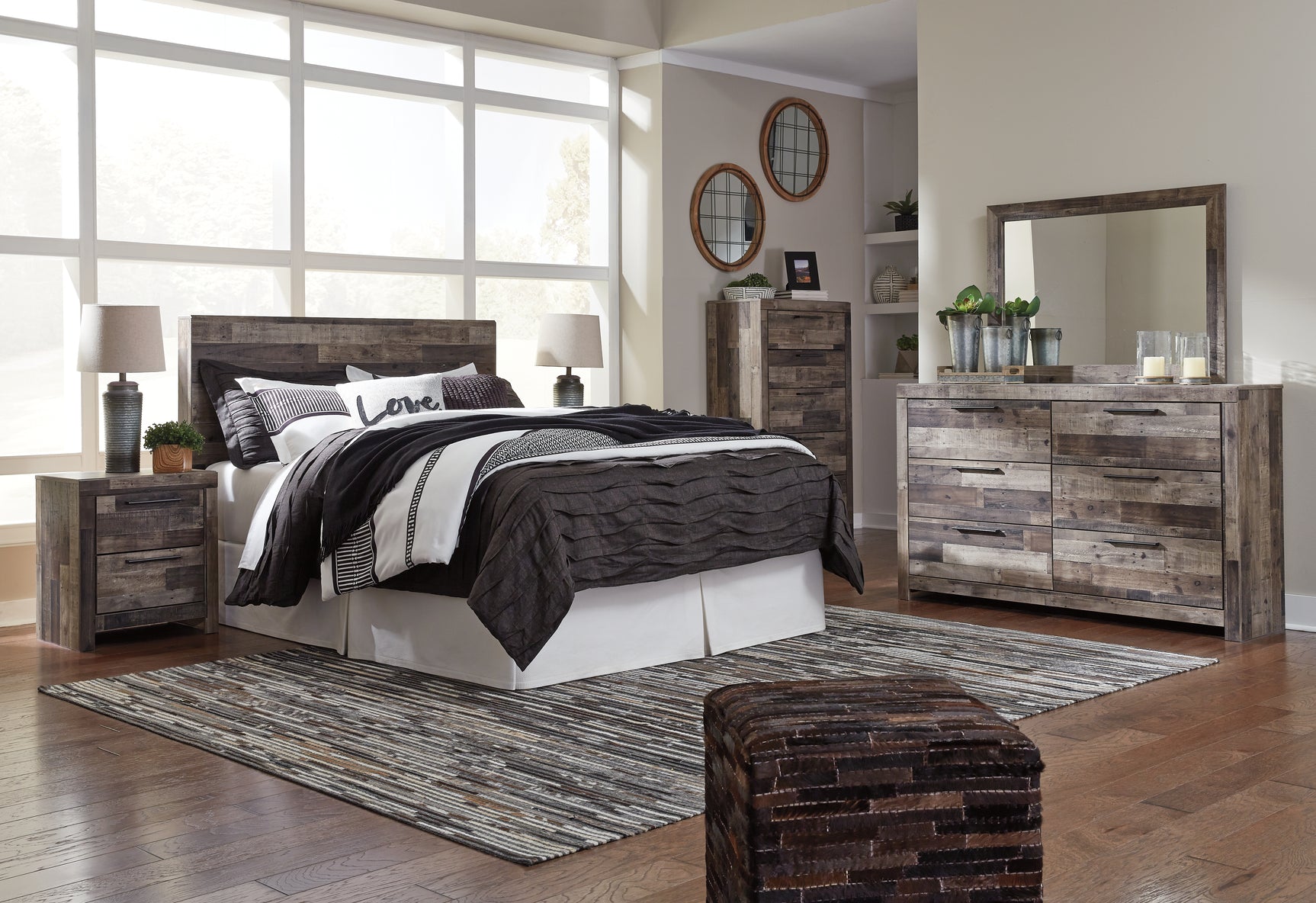Derekson Bedroom - Tampa Furniture Outlet