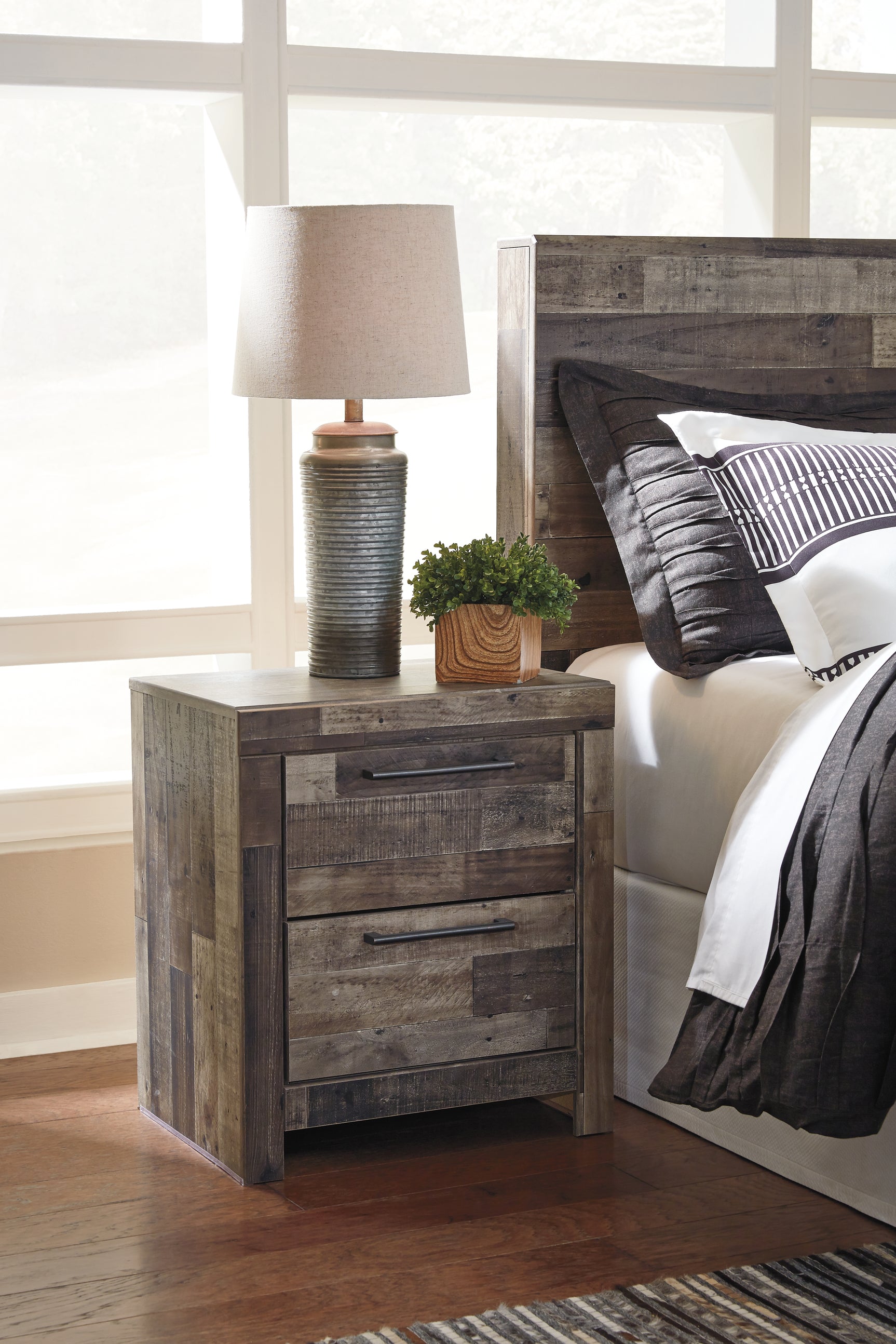 Derekson Bedroom - Tampa Furniture Outlet