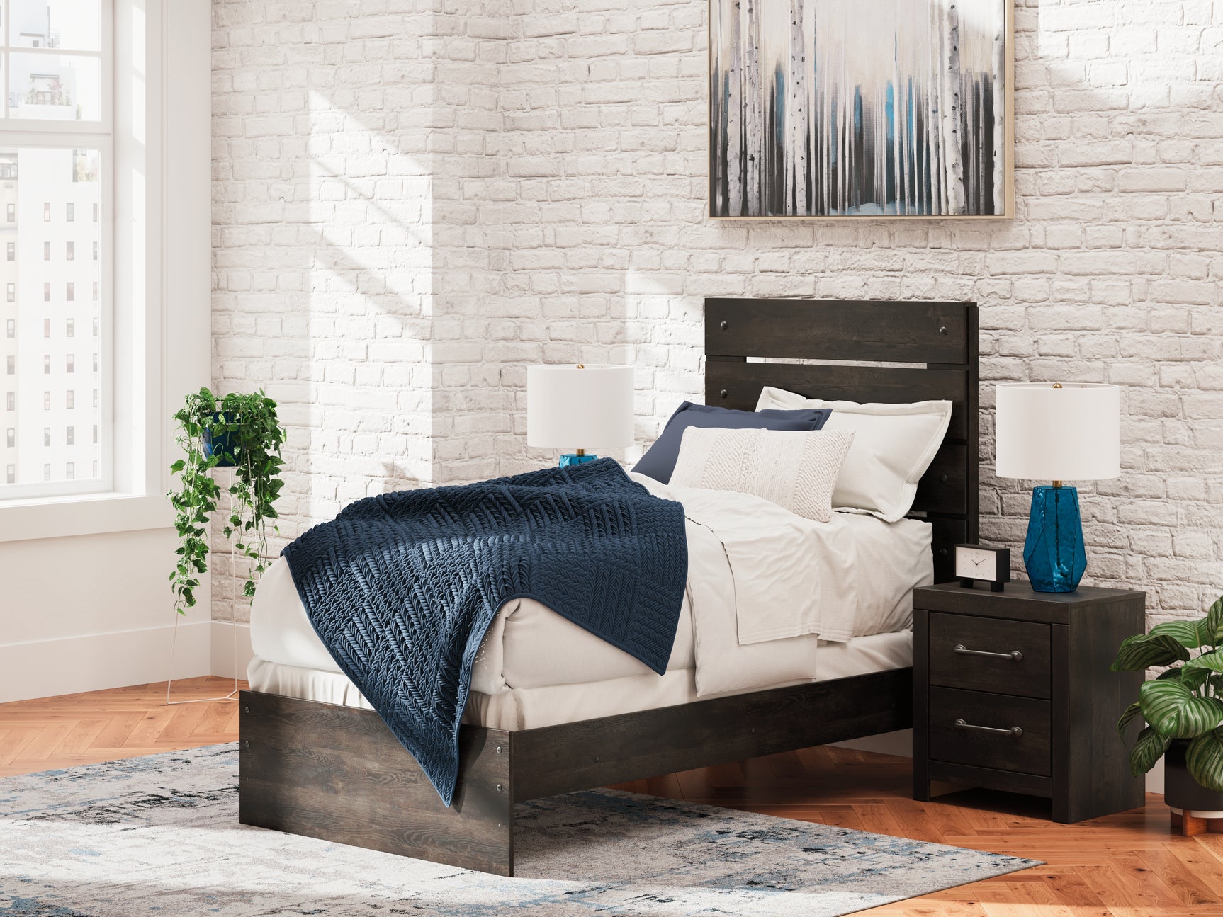 Hollivern Bedroom - Tampa Furniture Outlet