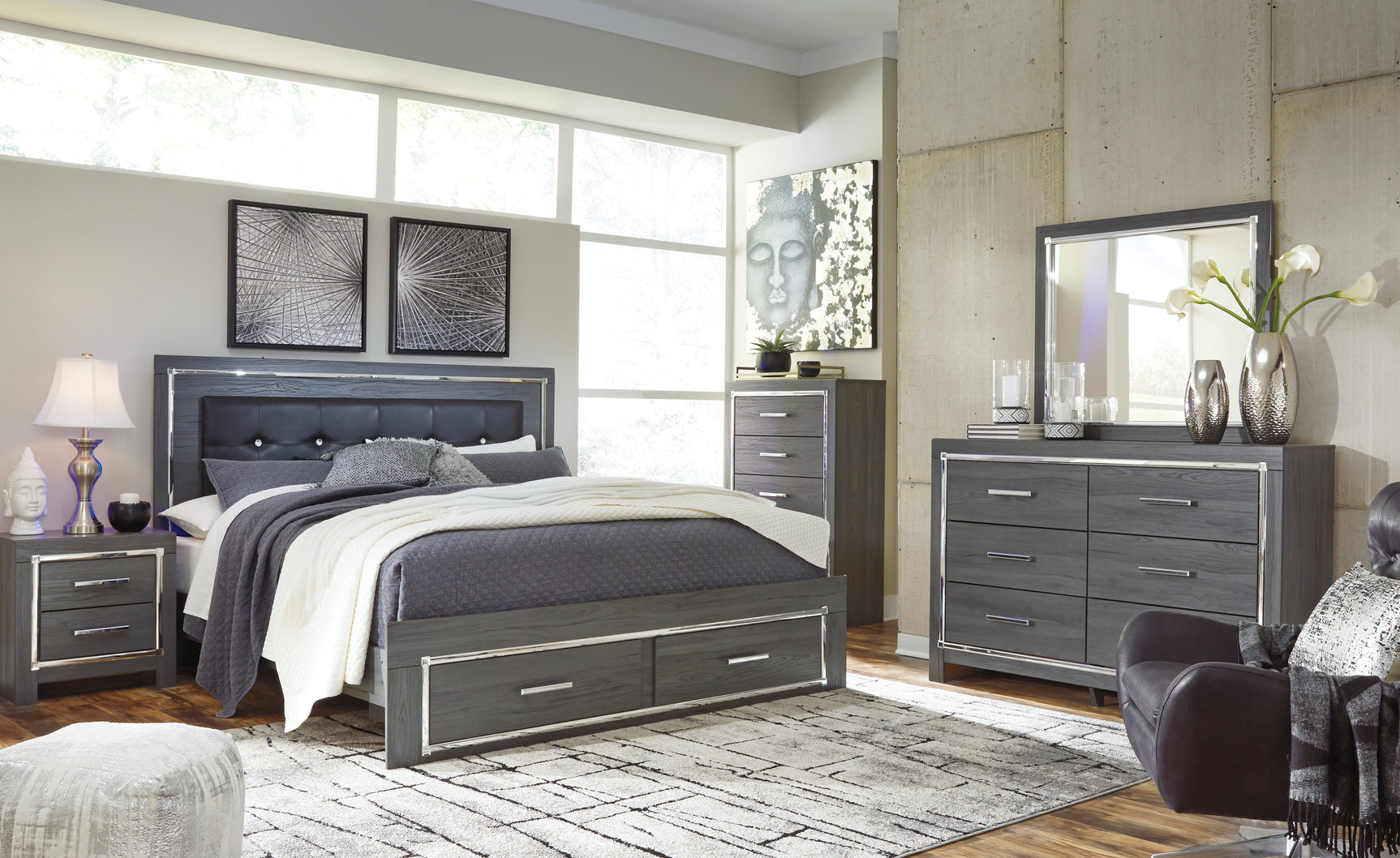 Lodanna Bedroom - Tampa Furniture Outlet
