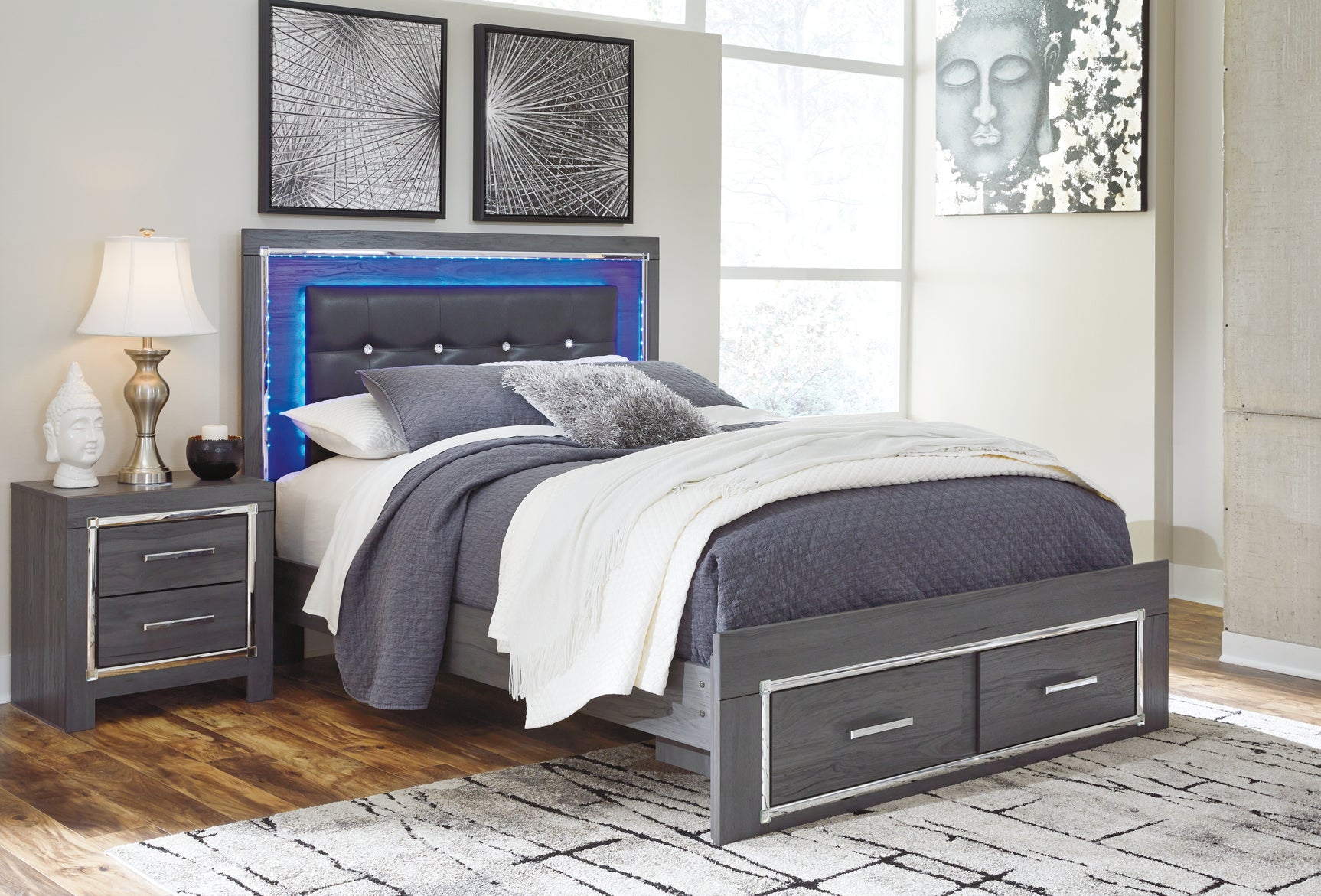 Lodanna Bedroom - Tampa Furniture Outlet