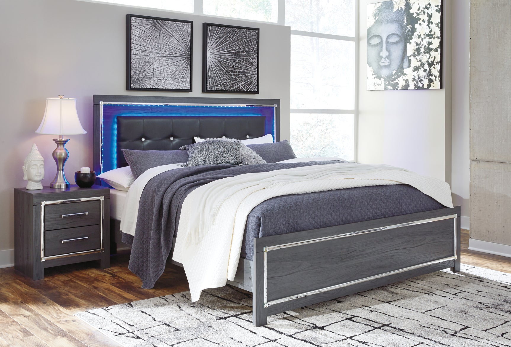 Lodanna Bedroom - Tampa Furniture Outlet