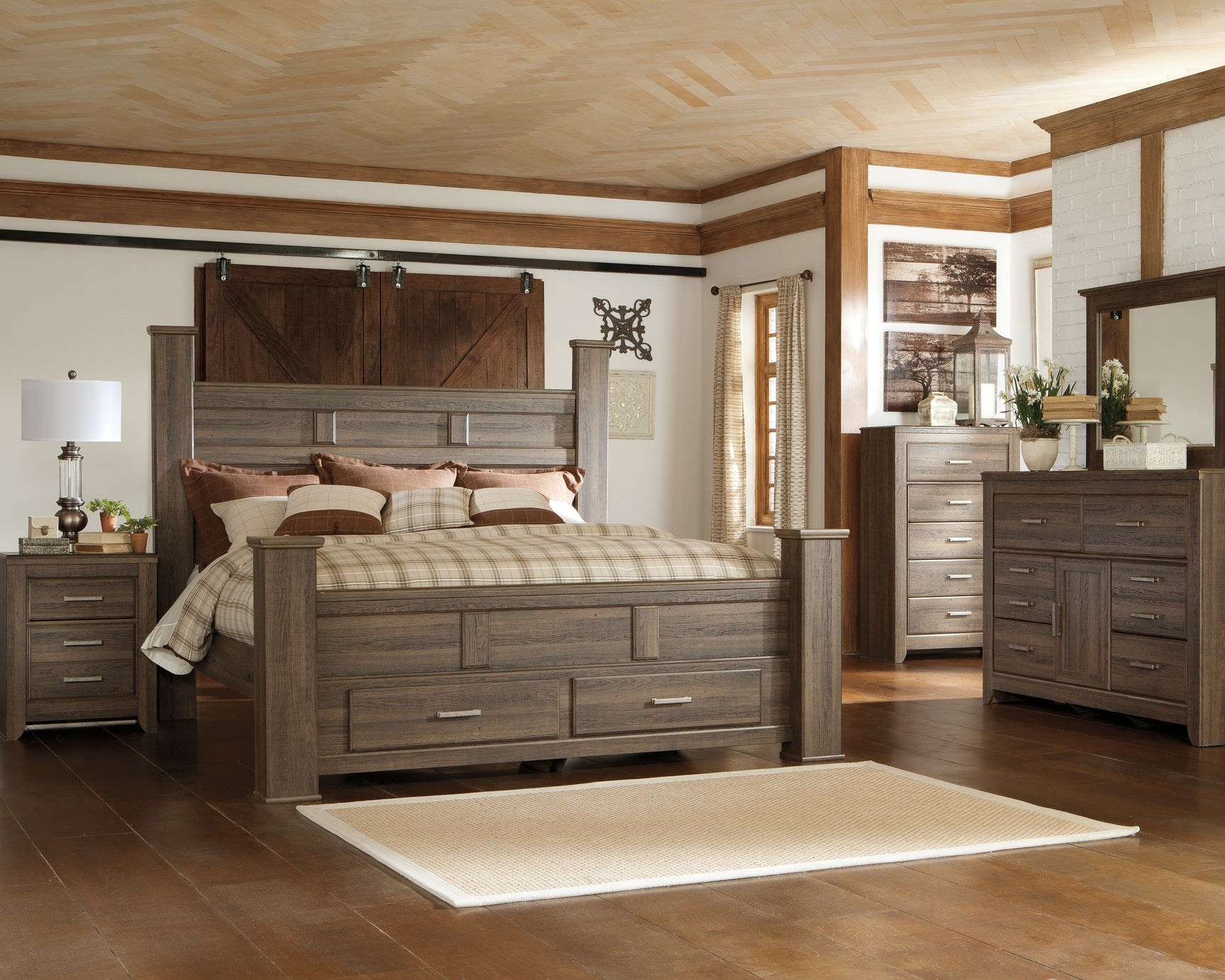 Juararo Bedroom - Tampa Furniture Outlet