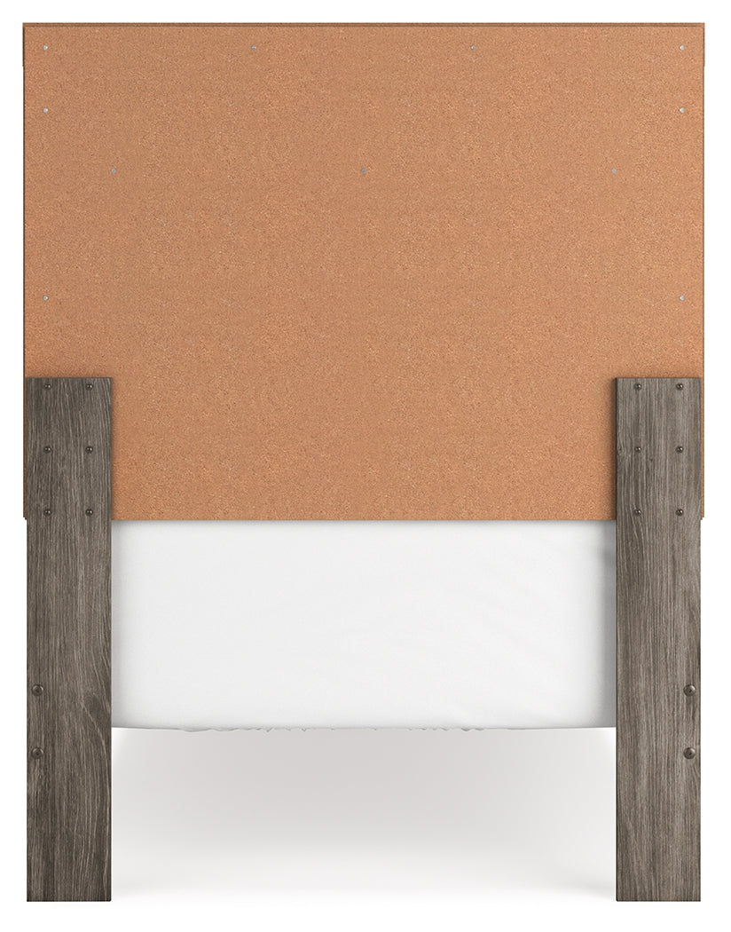 Ralinksi Bedroom - Tampa Furniture Outlet