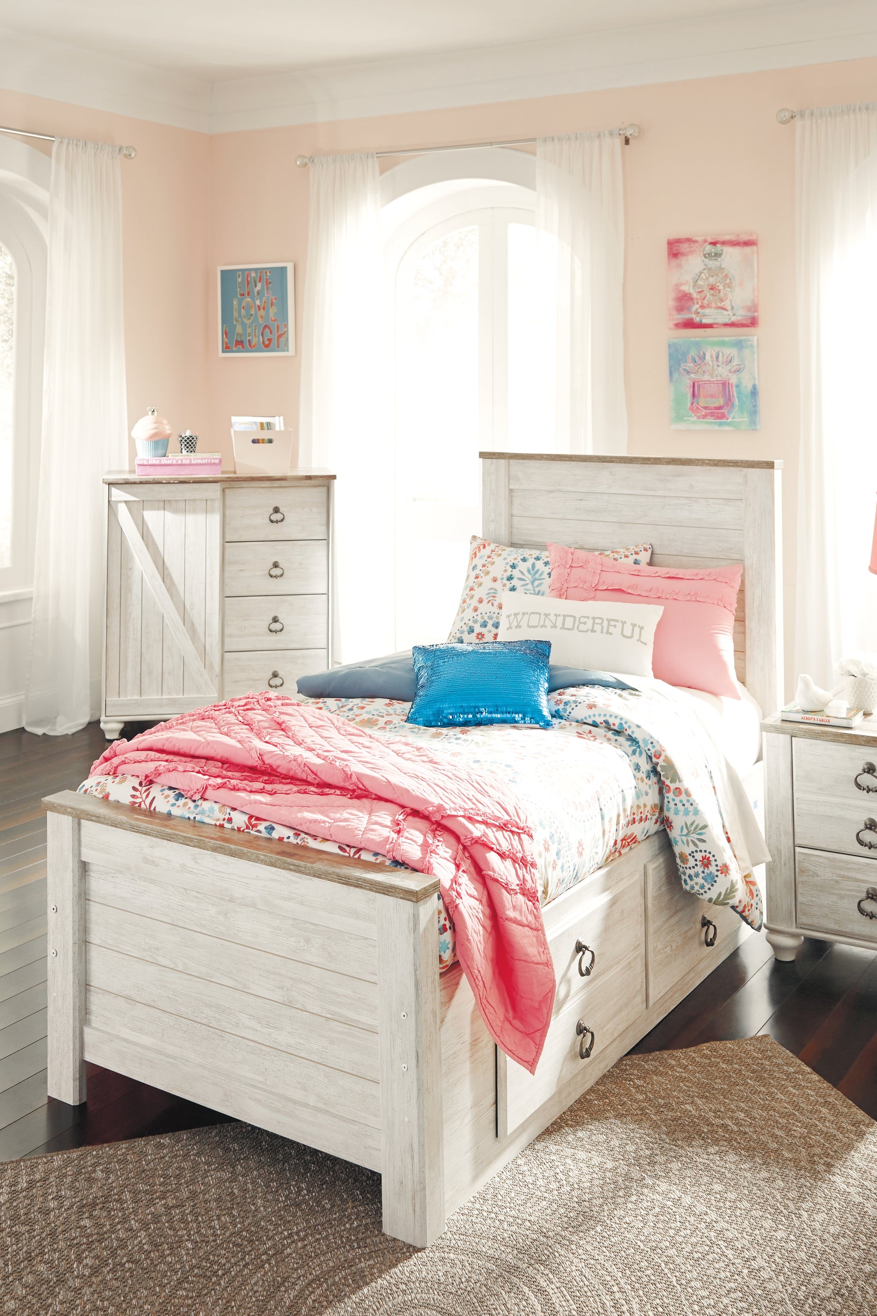 Willowton Bedroom - Tampa Furniture Outlet