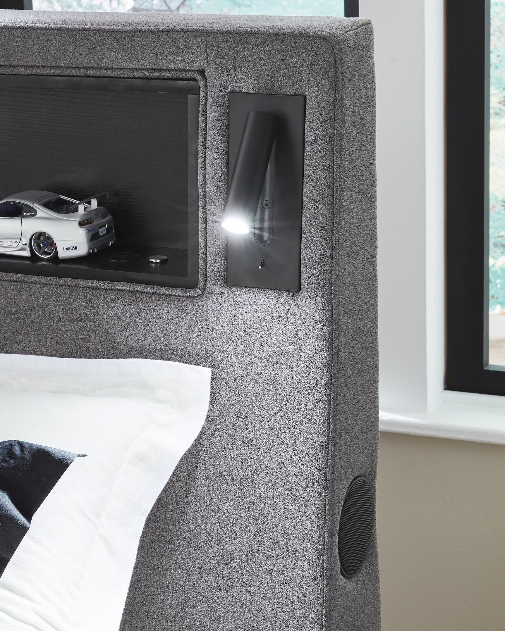 Verishaw Bedroom - Tampa Furniture Outlet