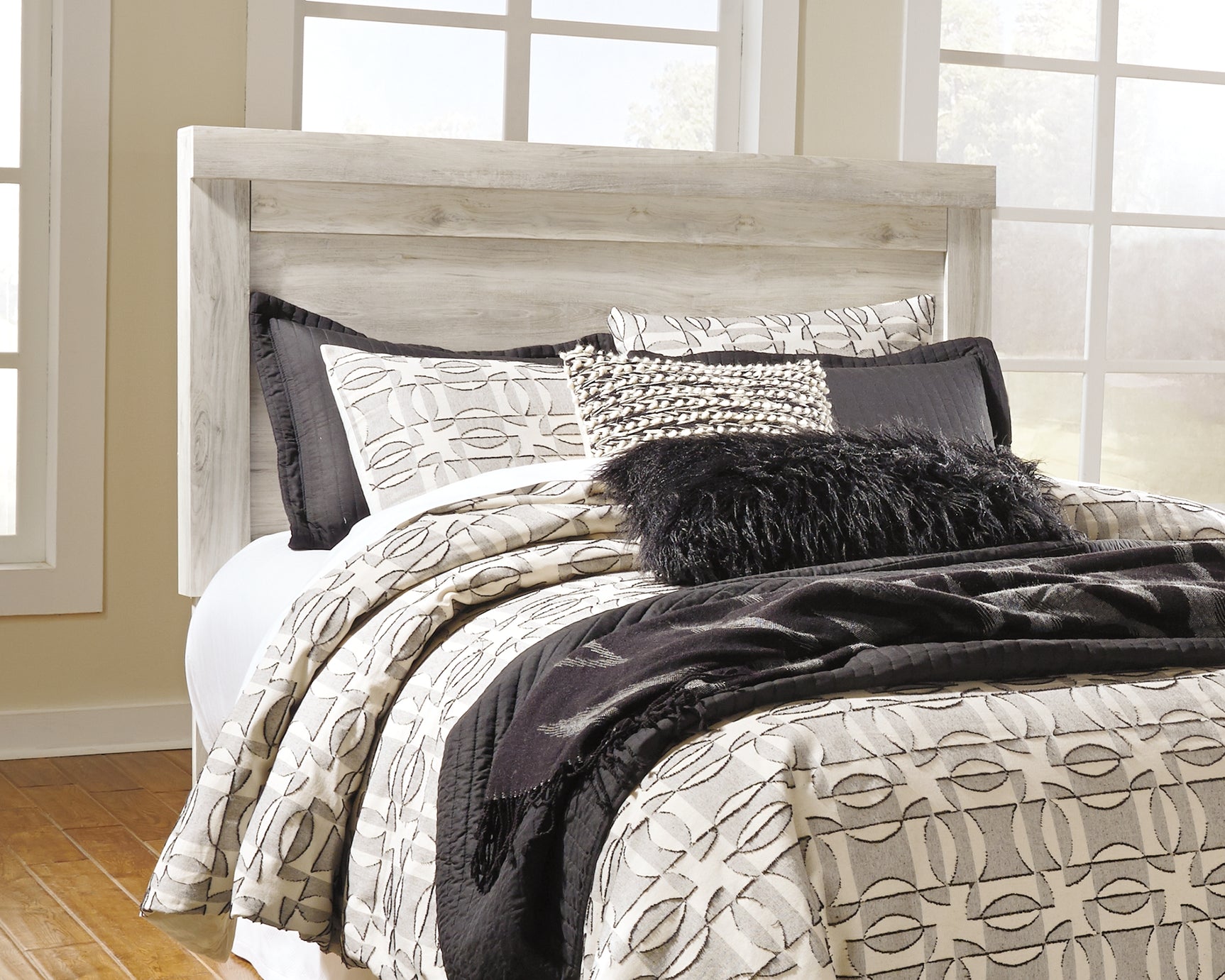 Bellaby Bedroom - Tampa Furniture Outlet