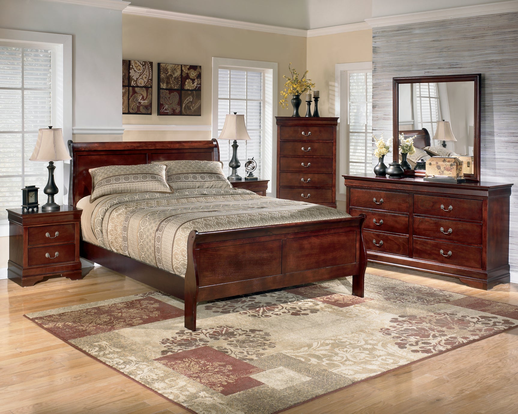 Alisdair Bedroom - Tampa Furniture Outlet