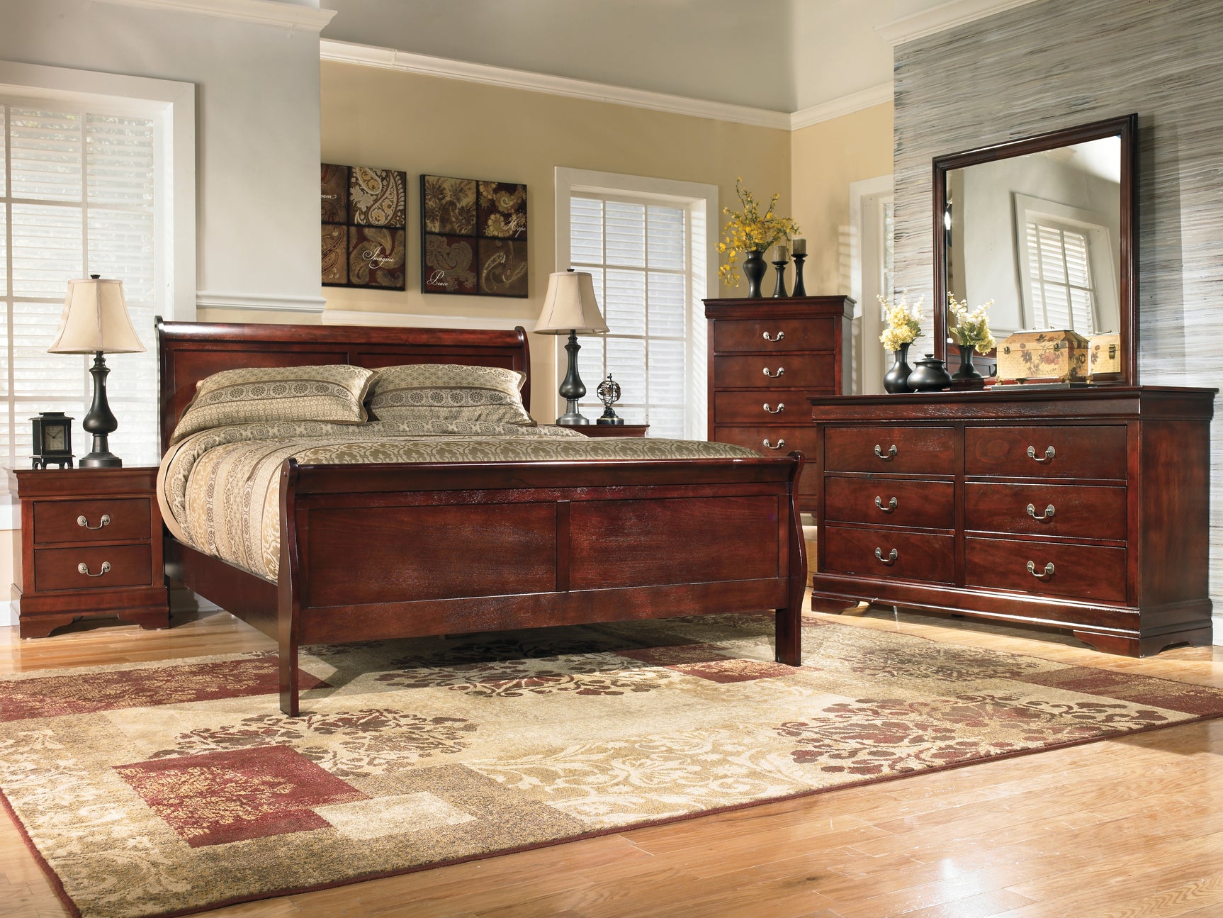 Alisdair Bedroom - Tampa Furniture Outlet