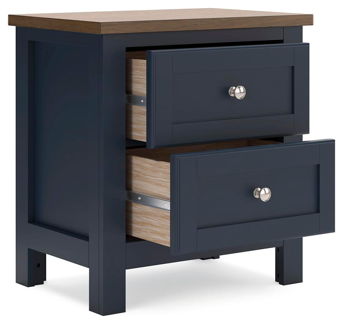 Landocken Queen Panel Bed, Dresser, Mirror and Nightstand - Tampa Furniture Outlet