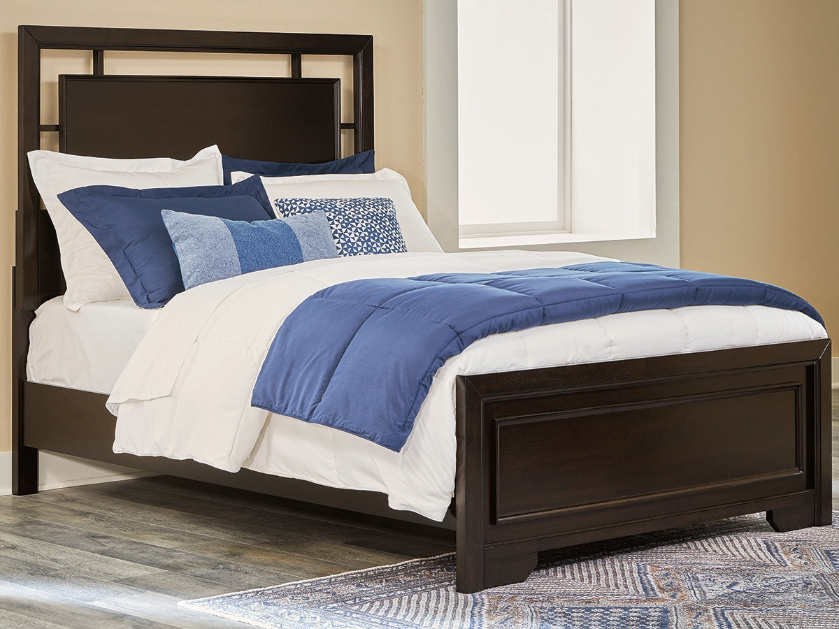 Covetown Bedroom - Tampa Furniture Outlet