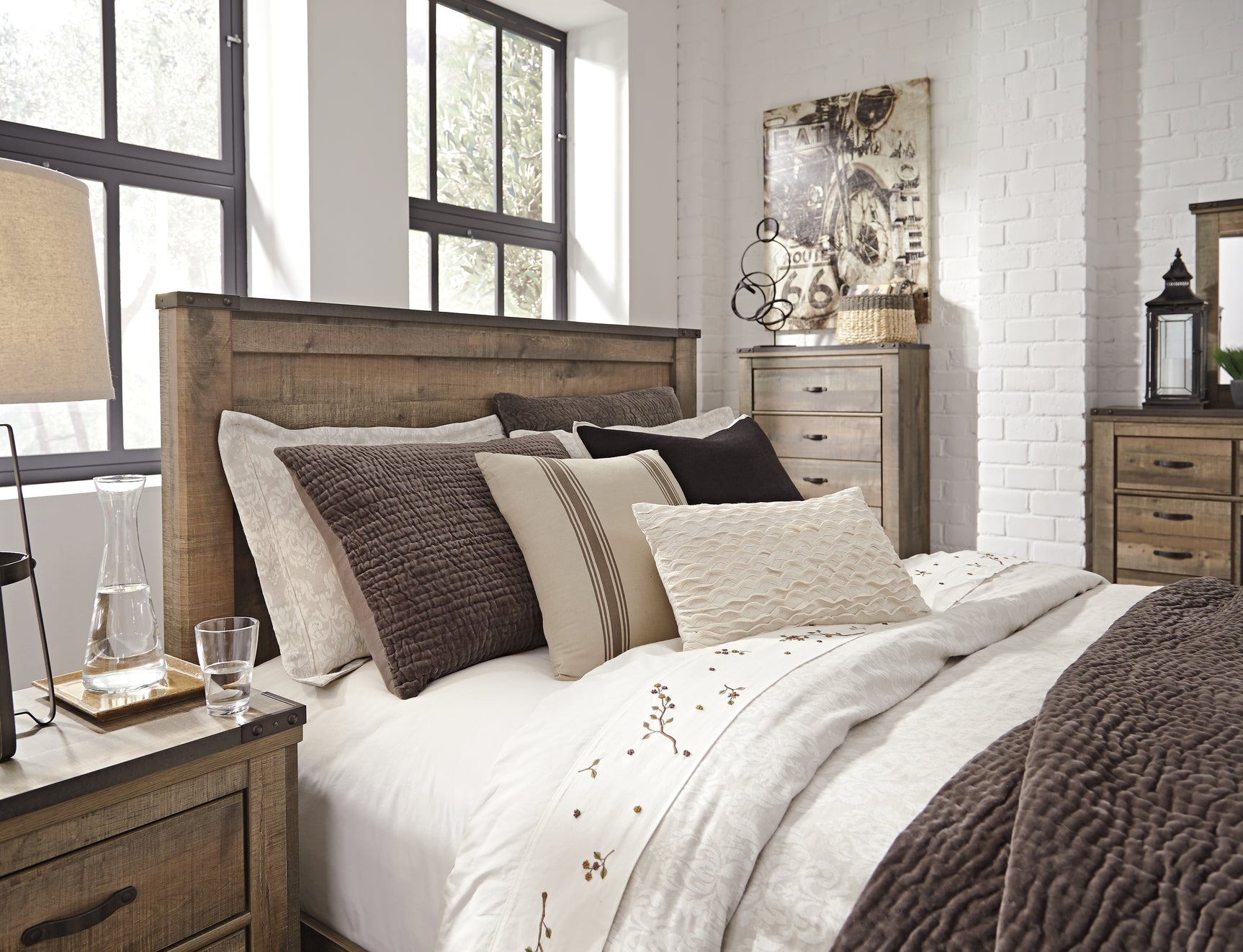 Trinell Bedroom - Tampa Furniture Outlet