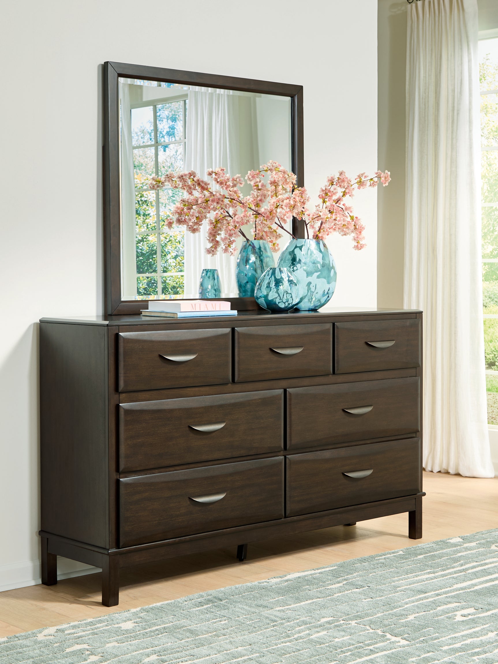Tampa Furniture Outlet - Ashley Furniture - Vanmore Bedroom - Dresser and Mirror / Dark Brown - B479B1