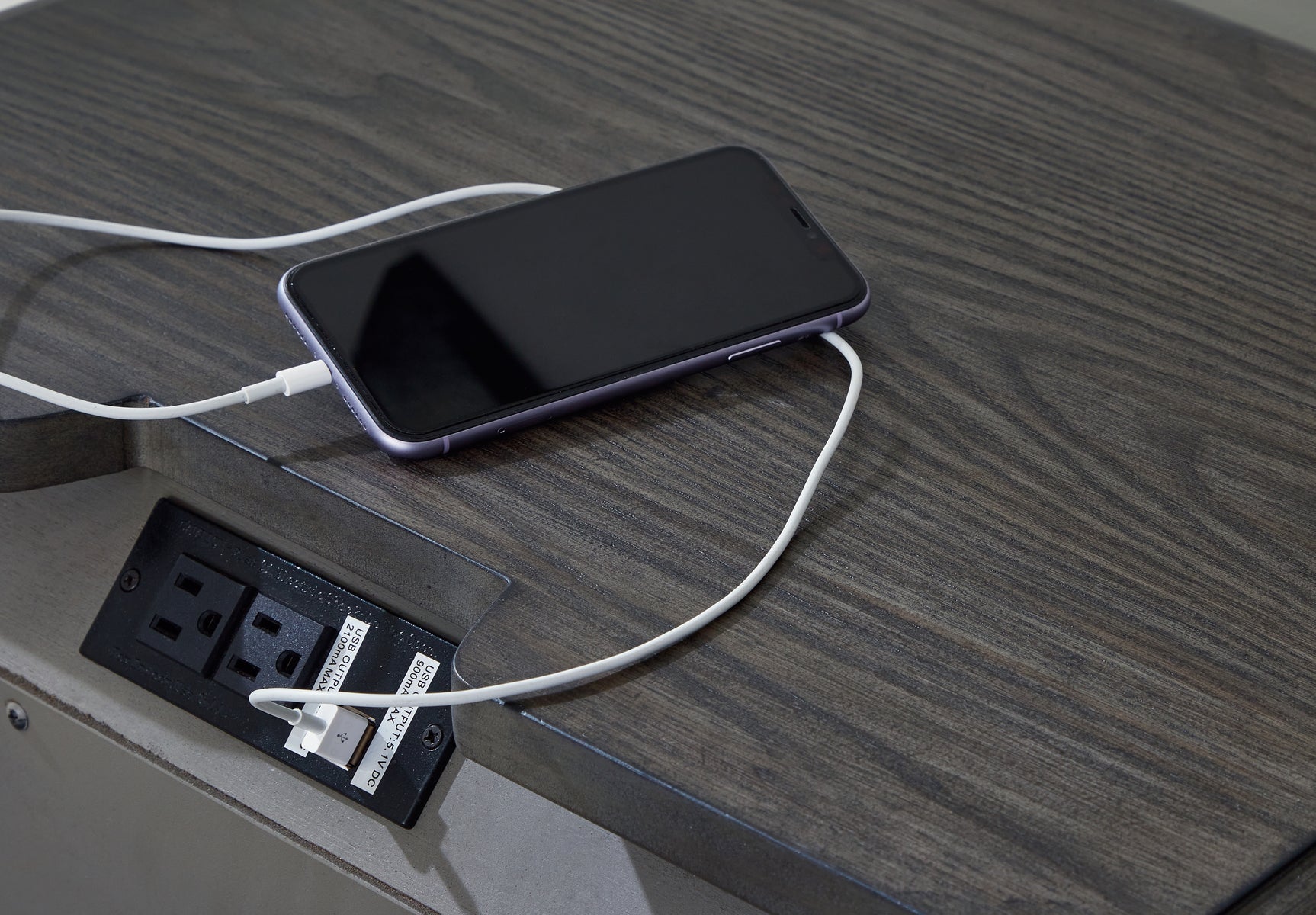 Montillan Bedroom - Tampa Furniture Outlet