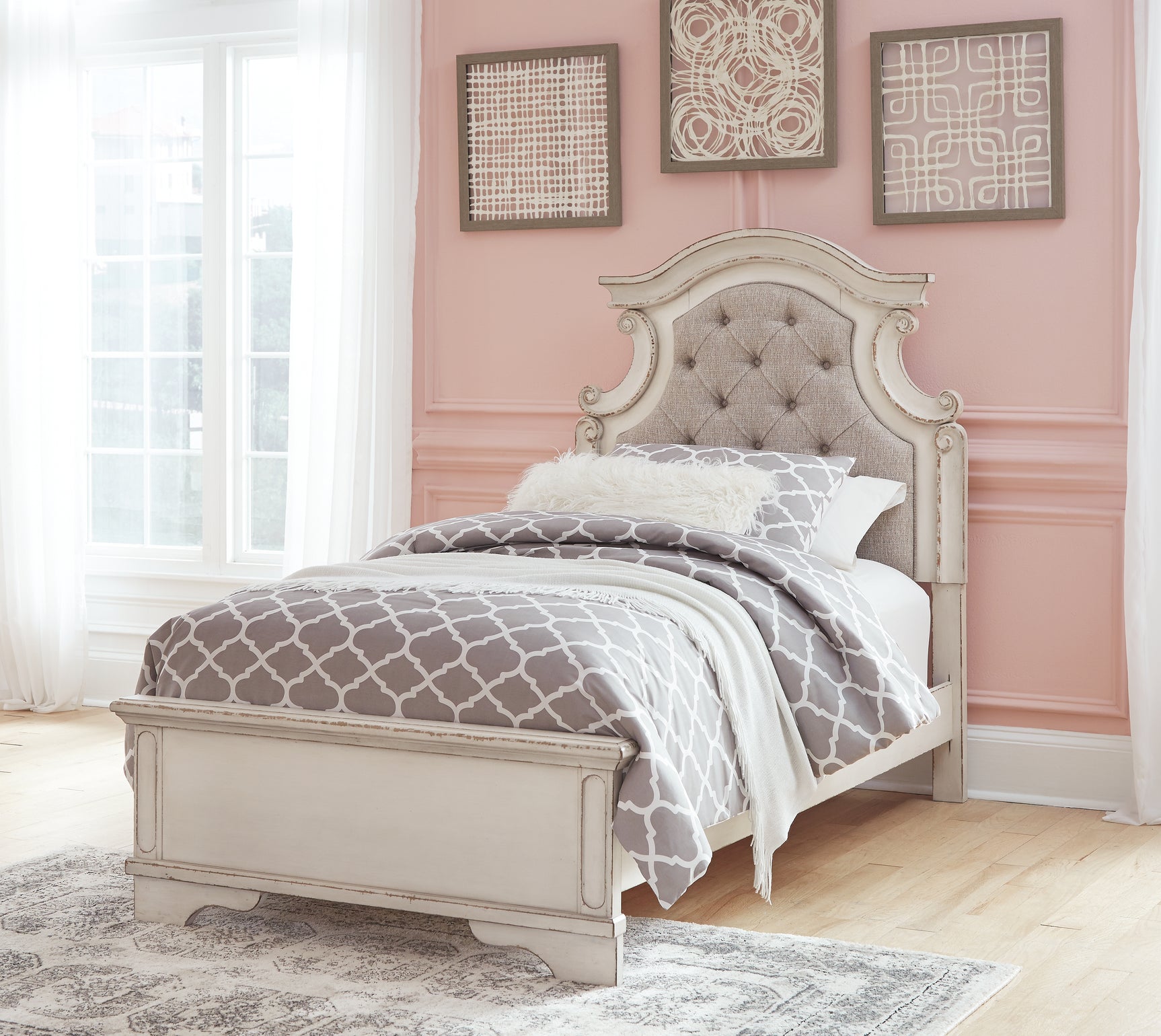 Realyn Bedroom - Tampa Furniture Outlet
