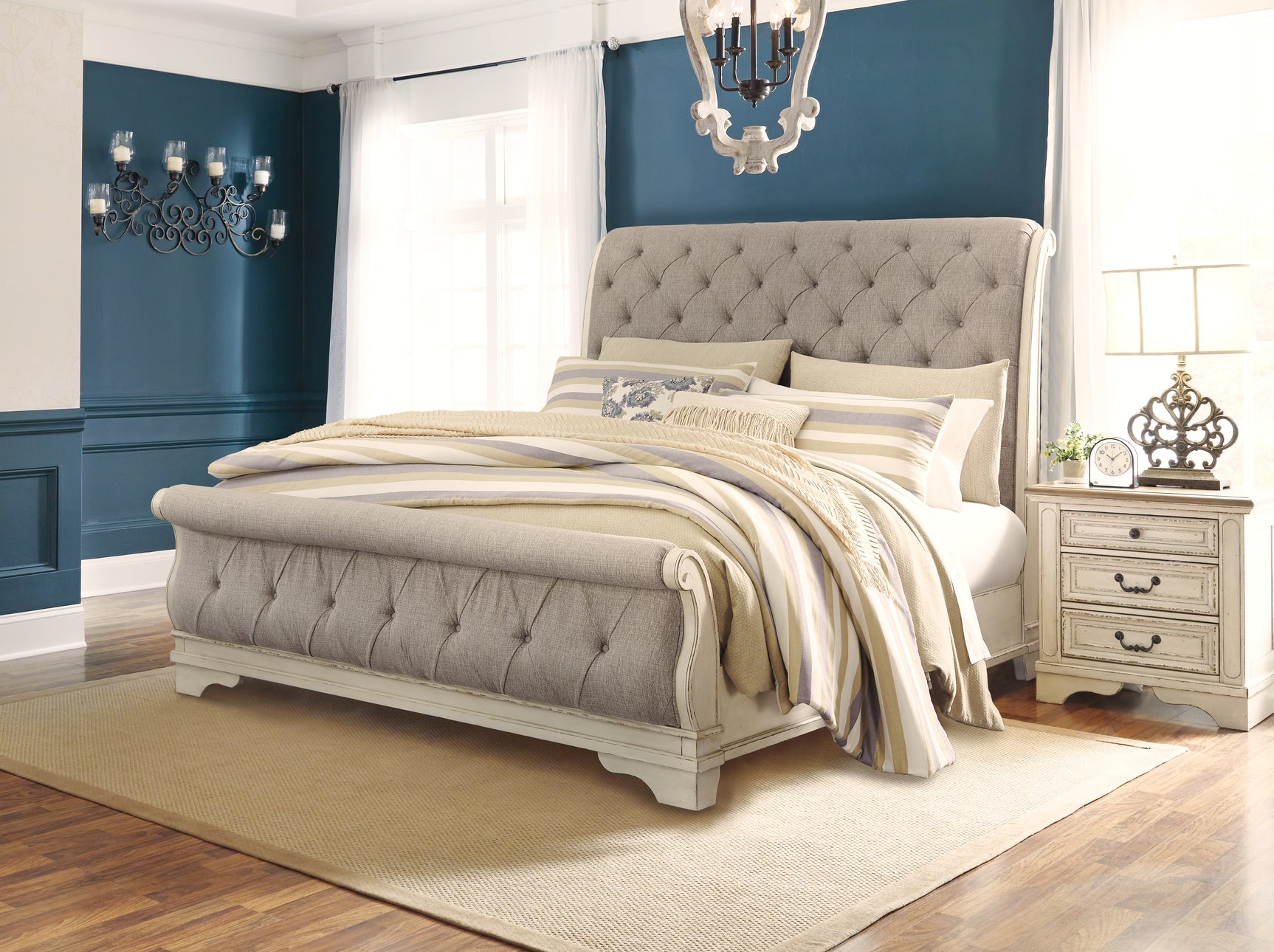 Realyn Bedroom - Tampa Furniture Outlet