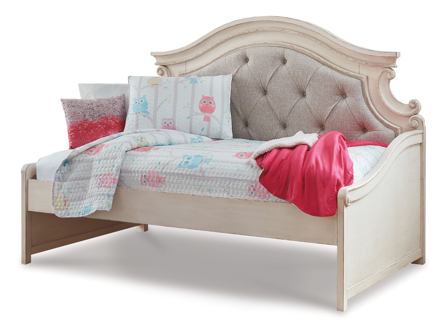 Realyn Bedroom - Tampa Furniture Outlet