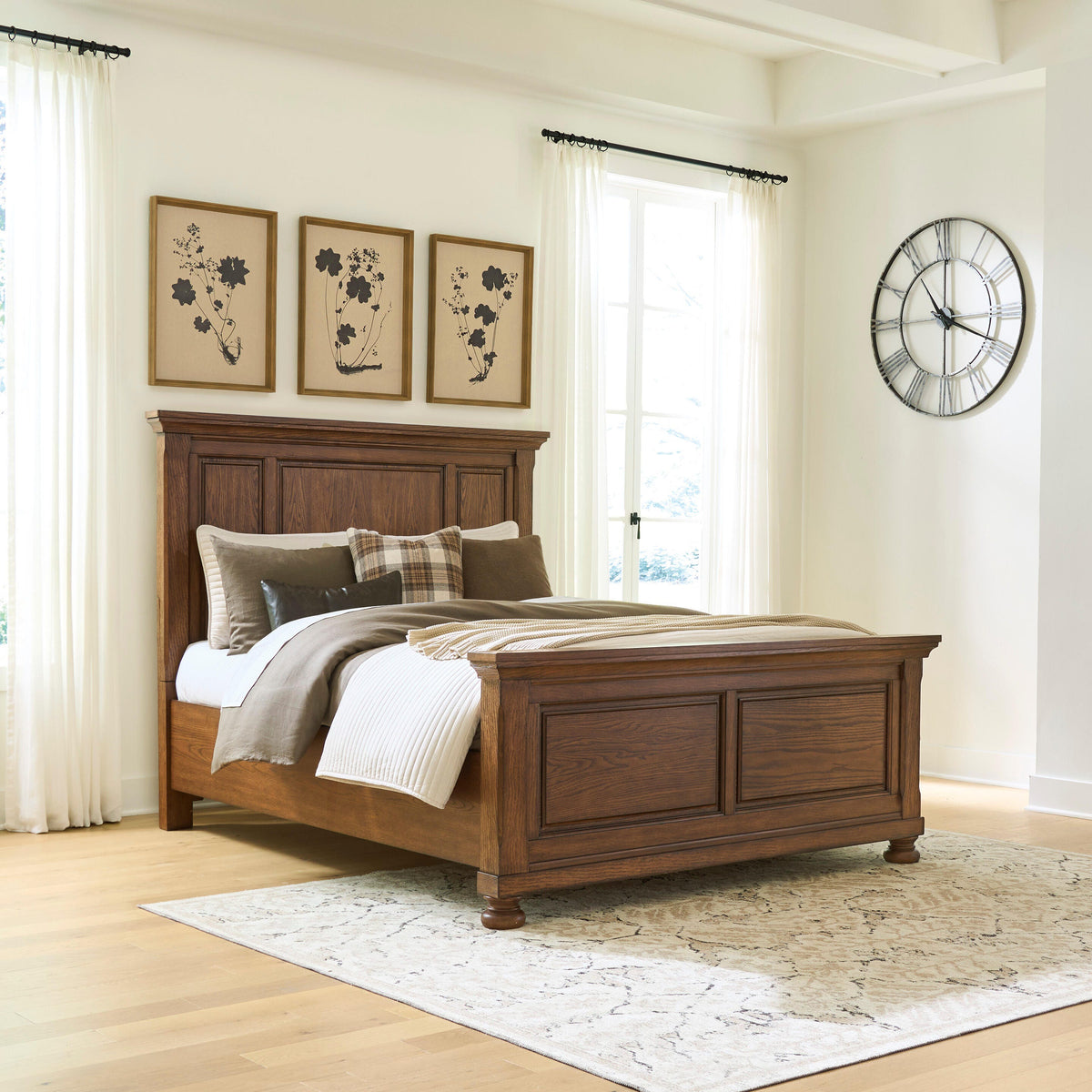 Tampa Furniture Outlet - Ashley Furniture - Zackaryn Bedroom - Queen Panel Bed / Warm Brown - PCB807B2
