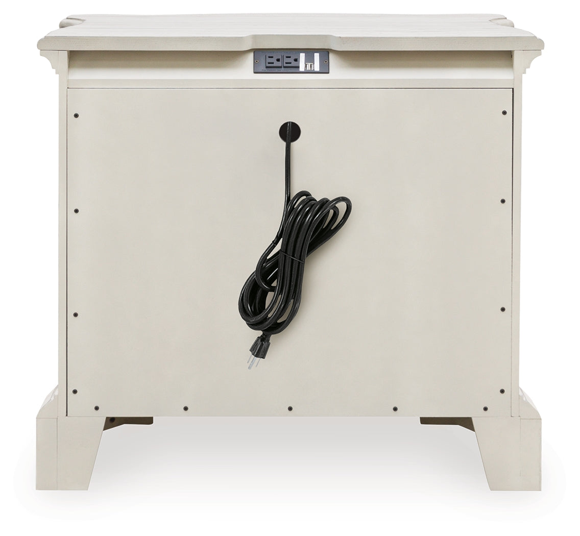 Arlendyne Bedroom - Tampa Furniture Outlet