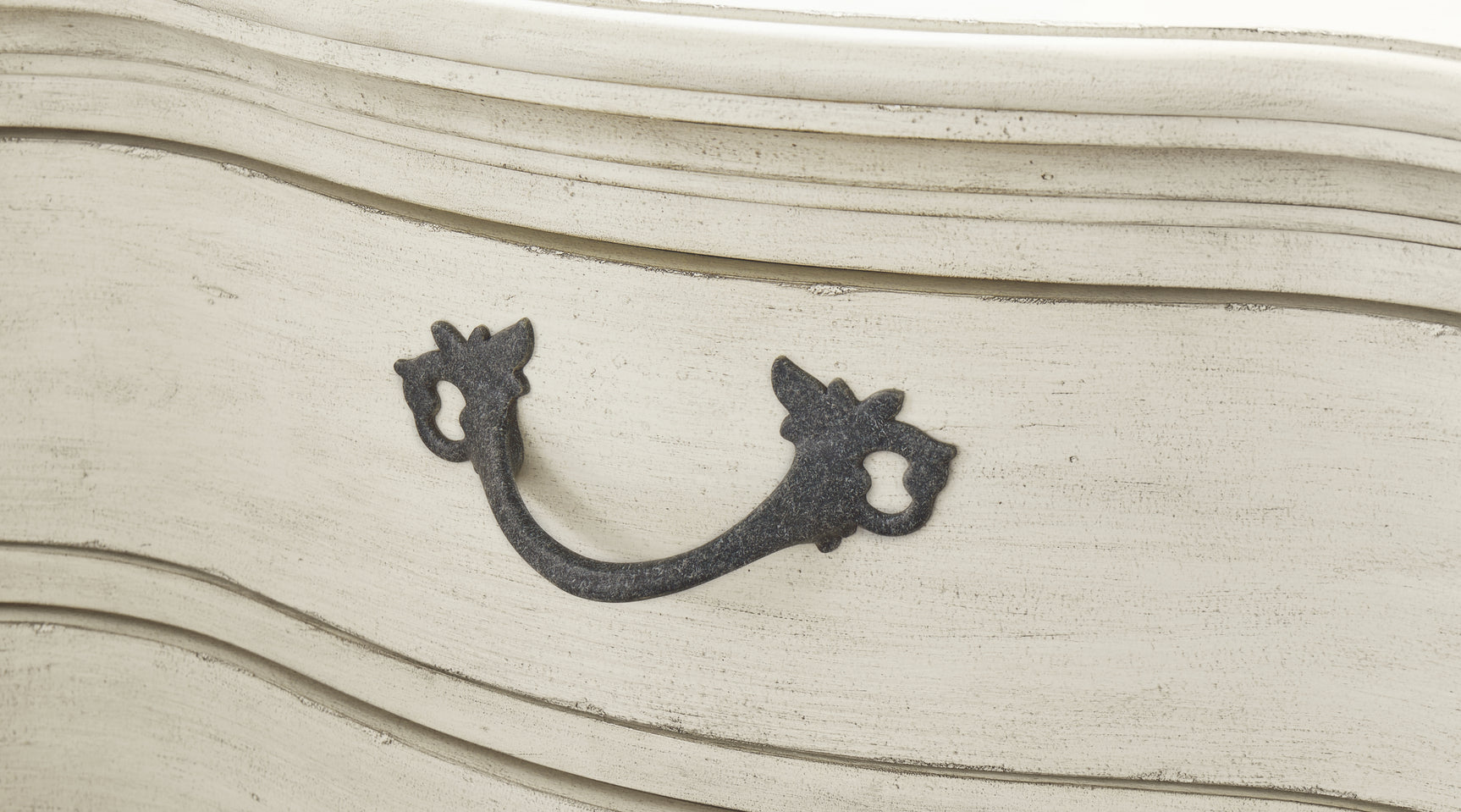 Arlendyne Bedroom - Tampa Furniture Outlet