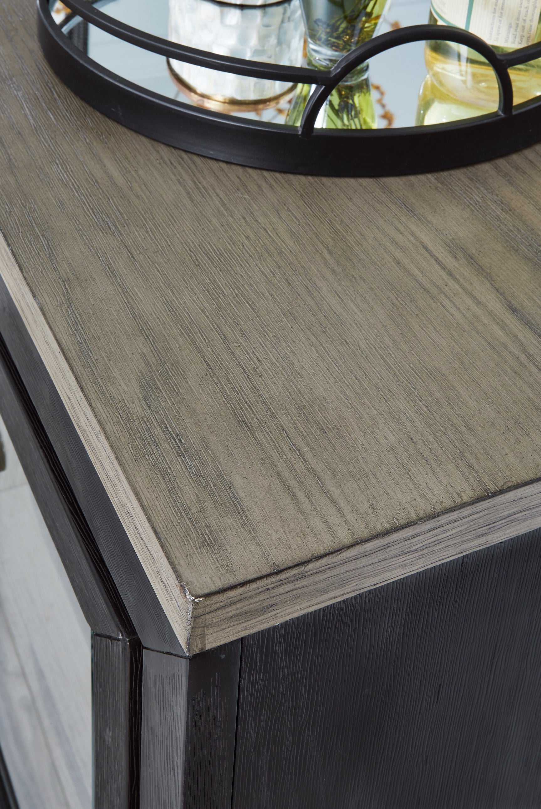 Foyland Bedroom - Tampa Furniture Outlet