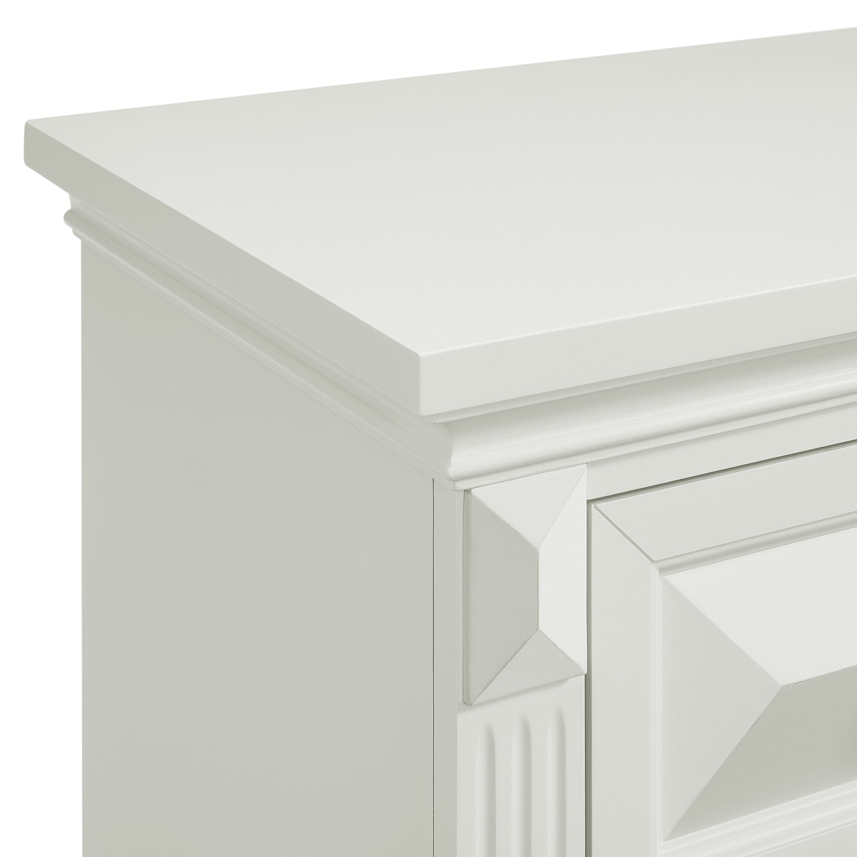 Bridgestone Queen Panel 4PC Bedroom Set in Antique White