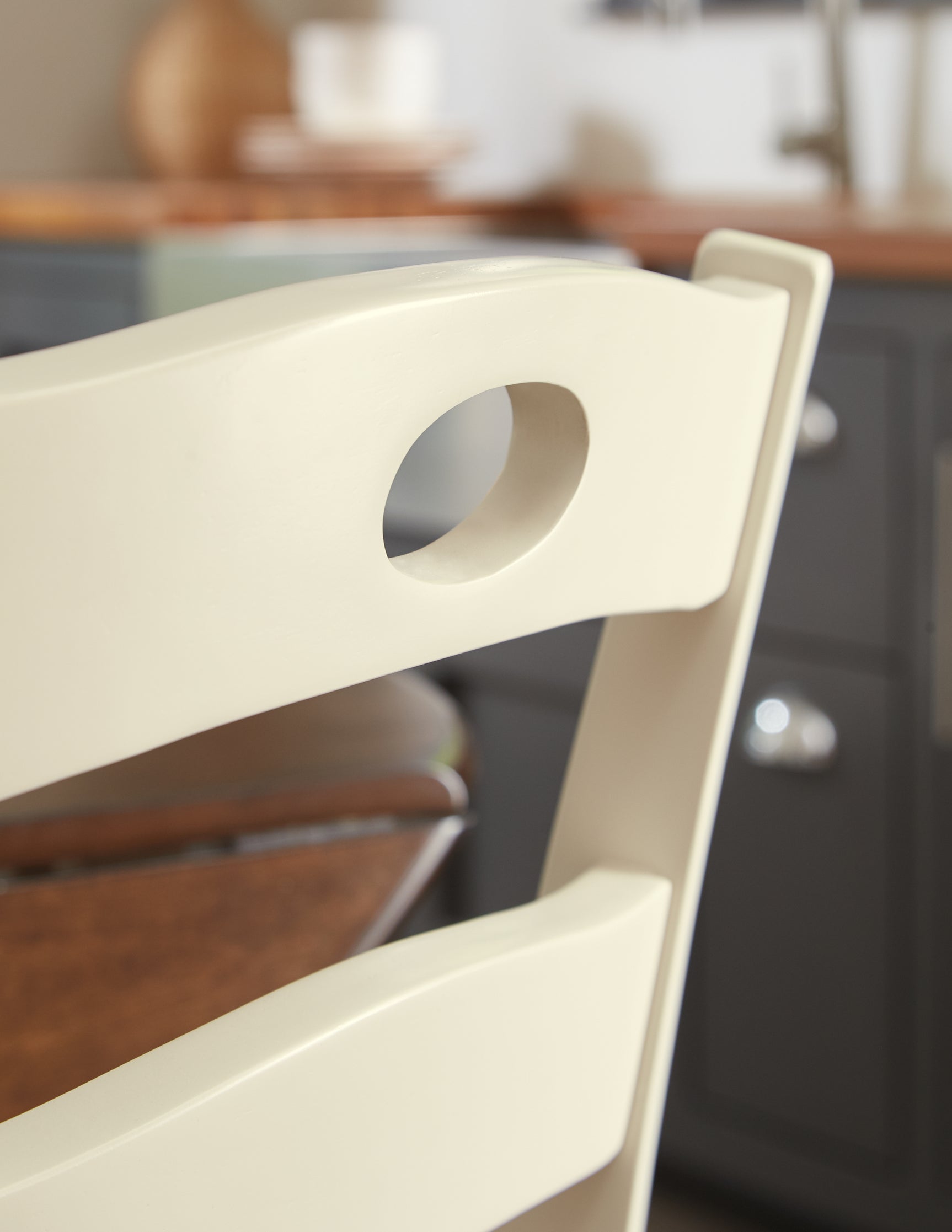 Woodanville Dining Room - Tampa Furniture Outlet