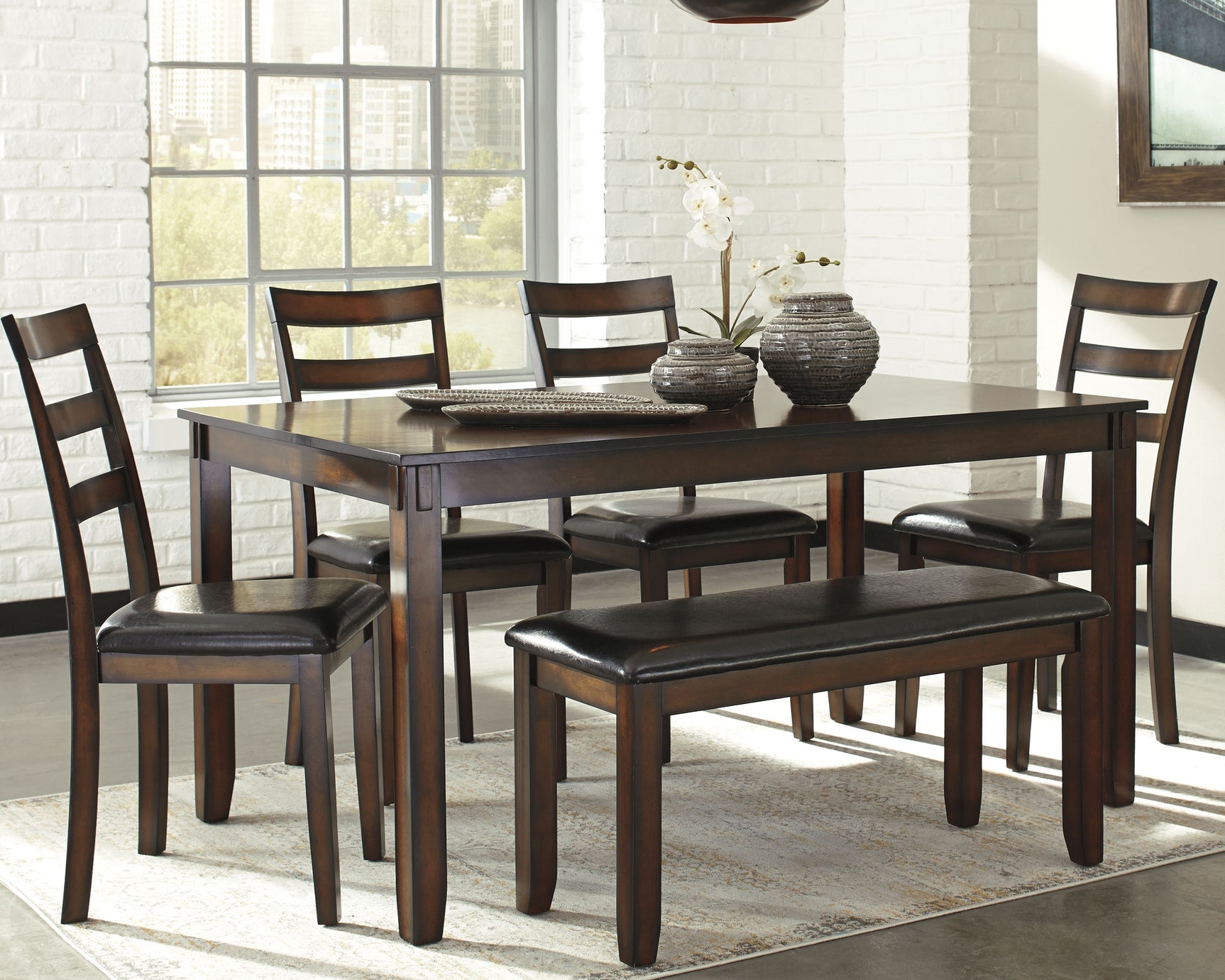 Coviar Dining Room - Tampa Furniture Outlet