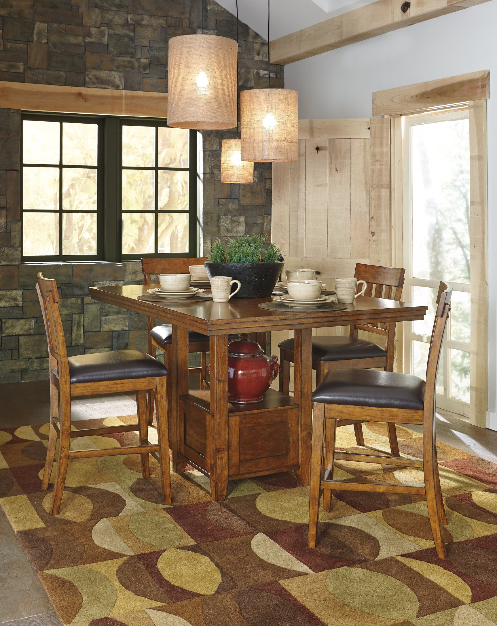 Ralene Dining Room - Tampa Furniture Outlet
