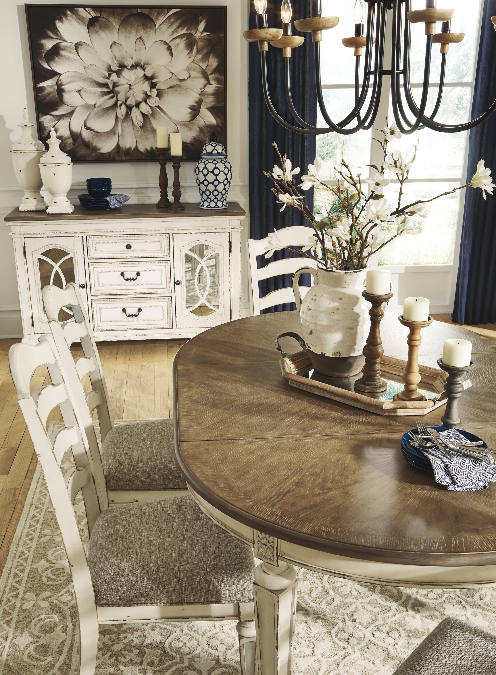 Realyn Dining Room - Tampa Furniture Outlet